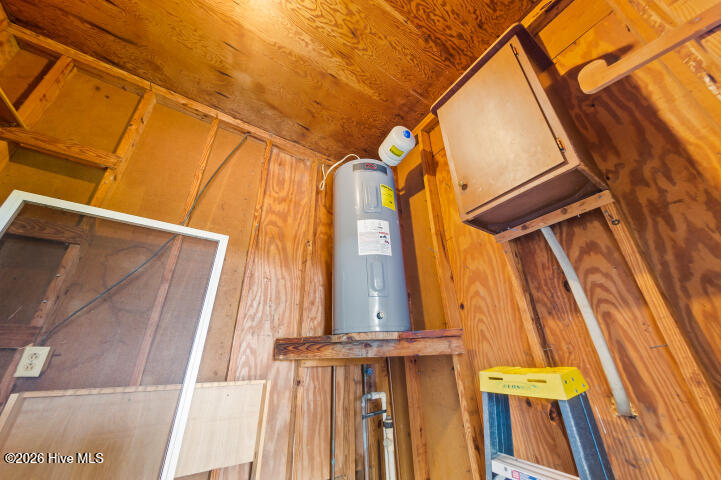 main property photo 65