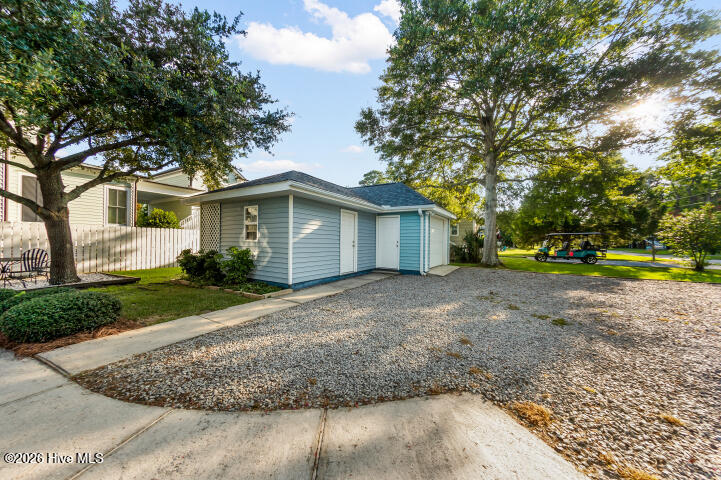 main property photo 94