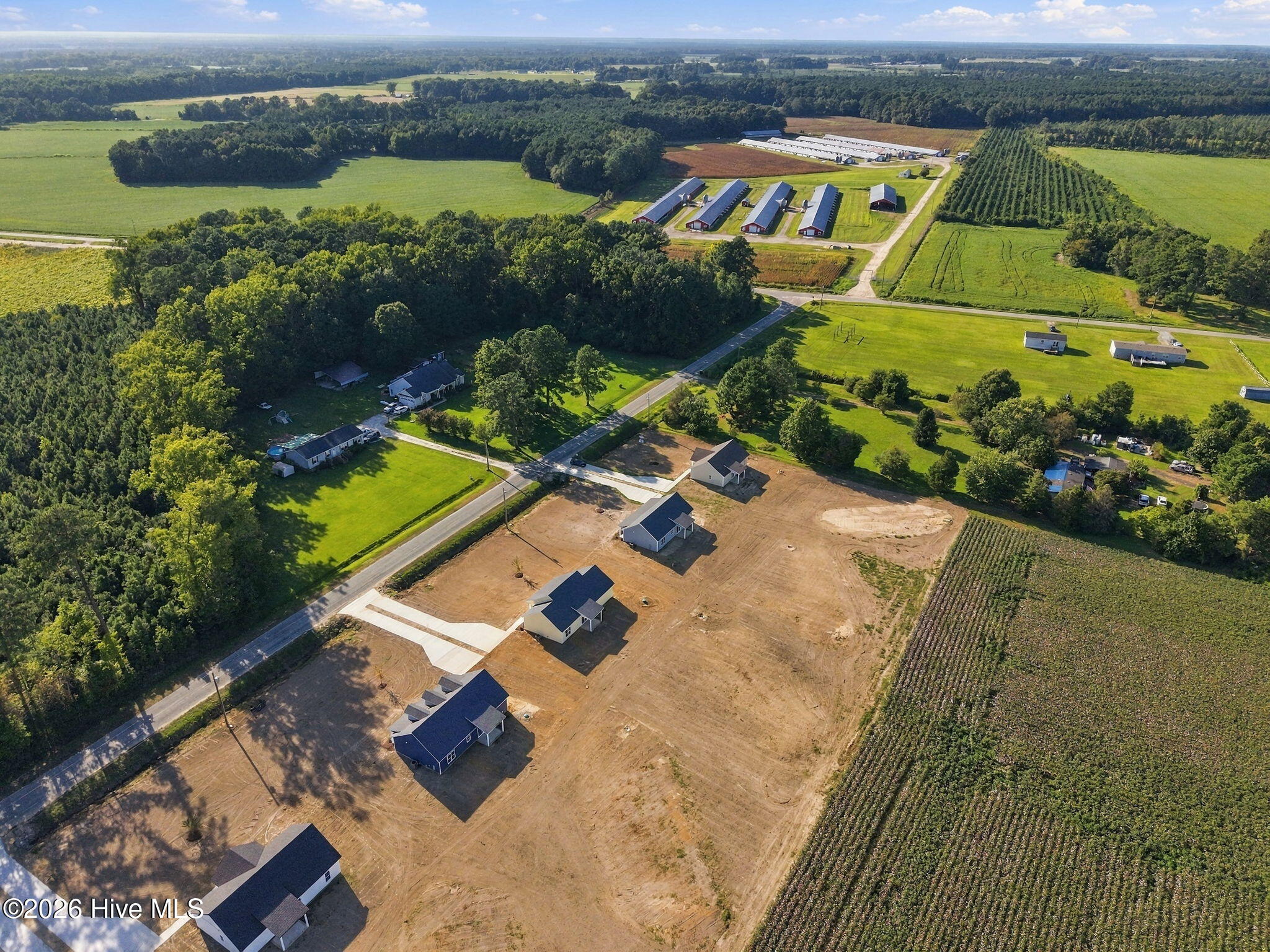 main property photo 35