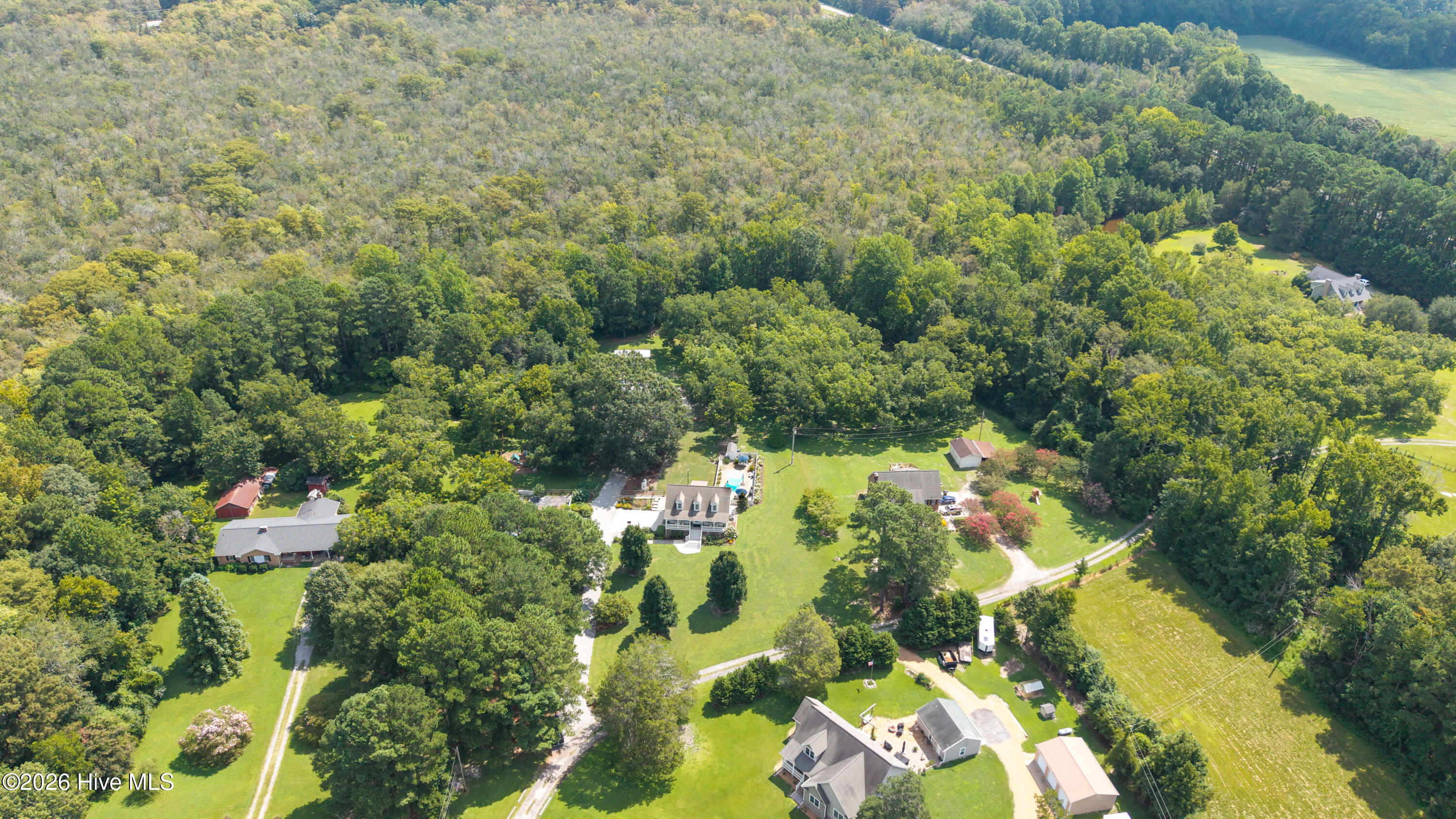 main property photo 48