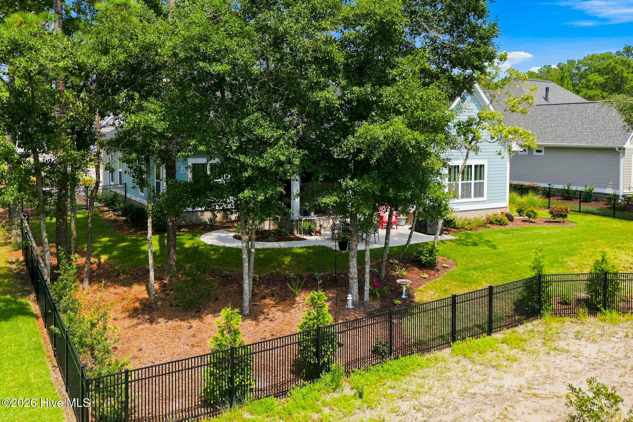 main property photo 46