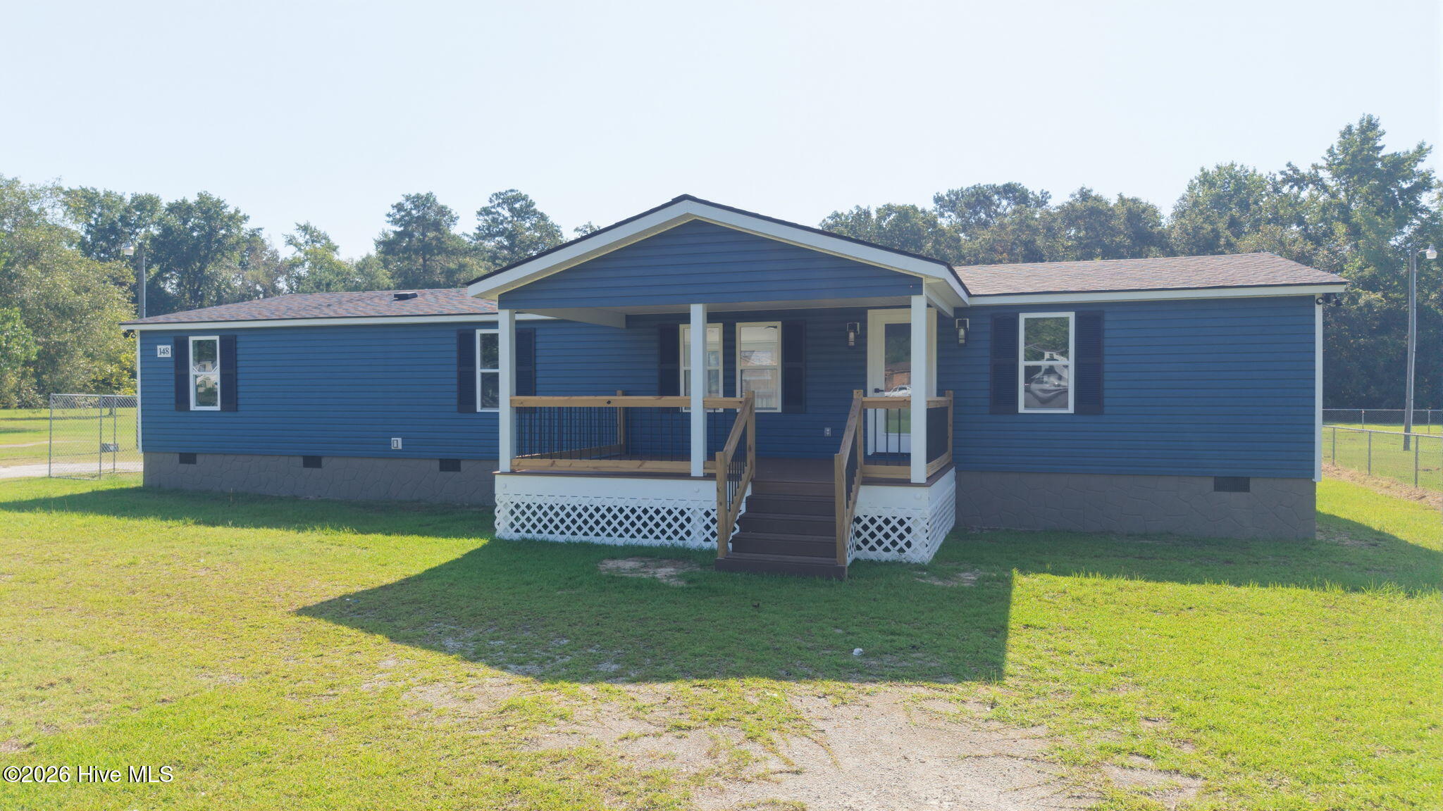 main property photo 41