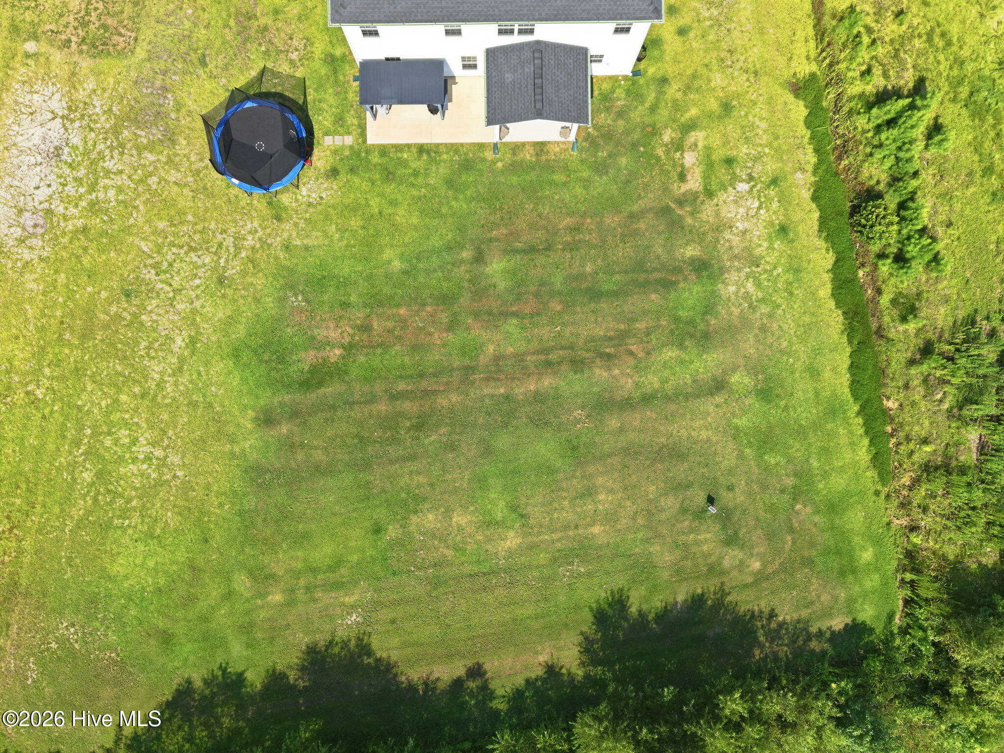 main property photo 23