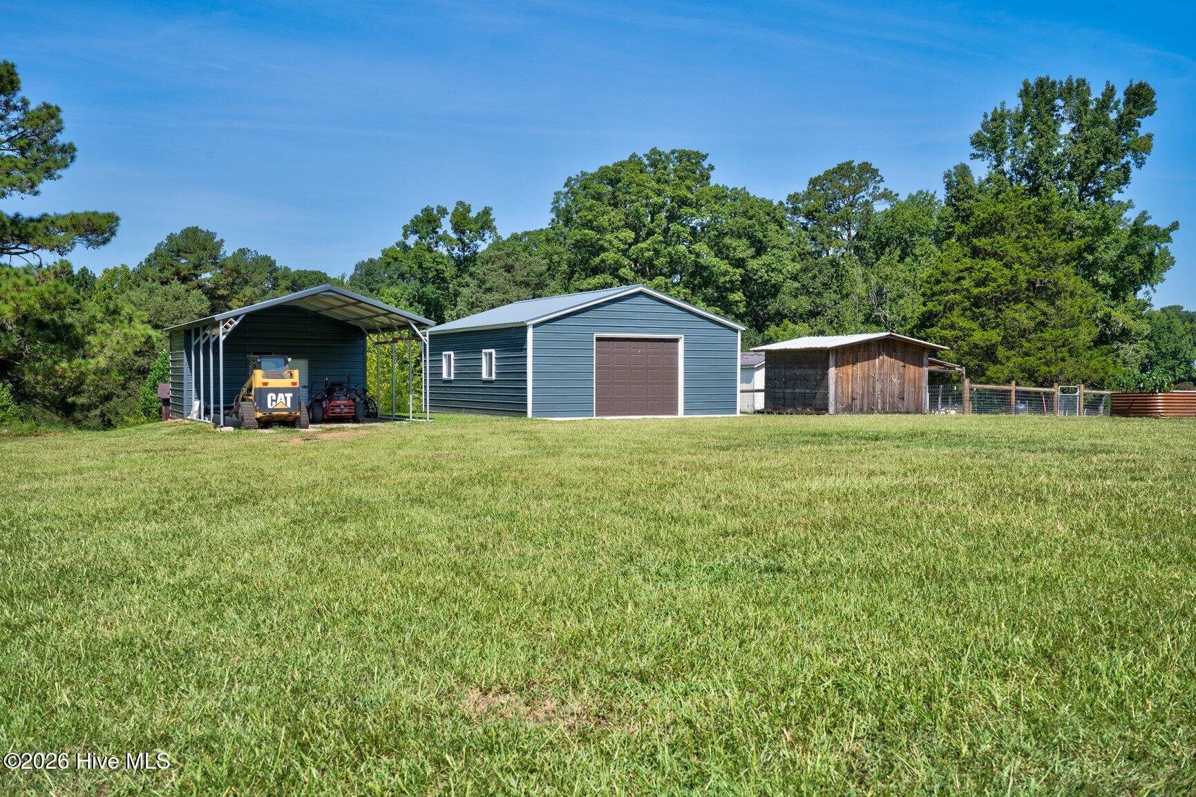 main property photo 30
