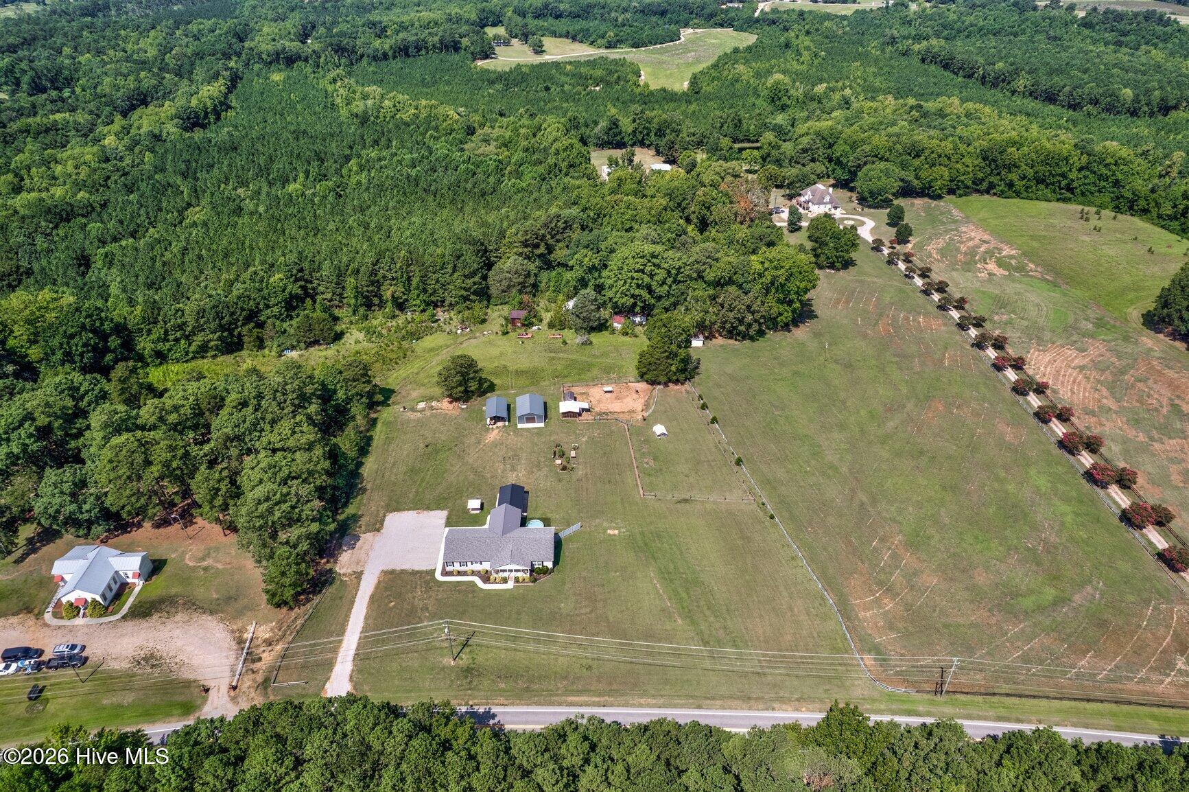 main property photo 35