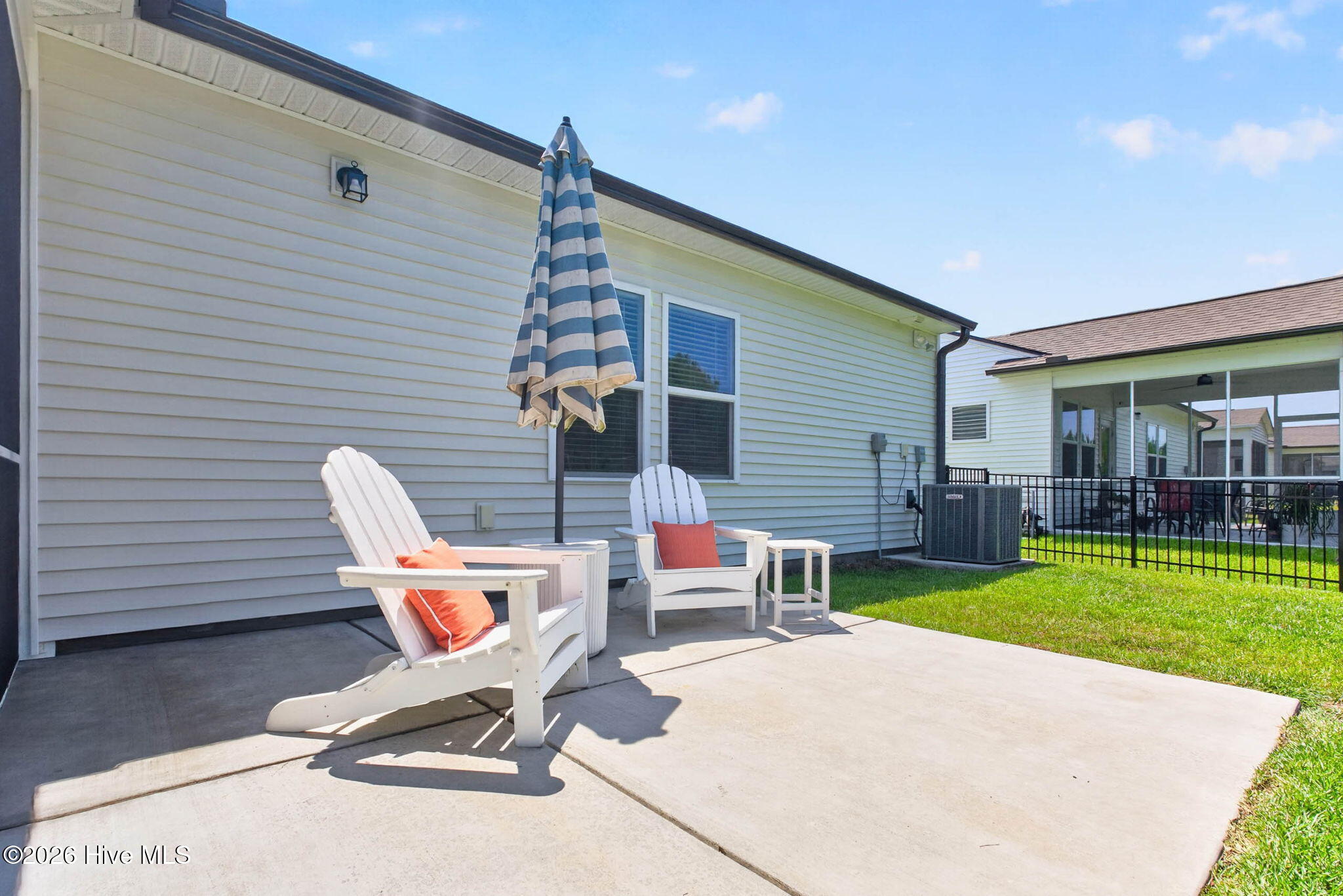 main property photo 47
