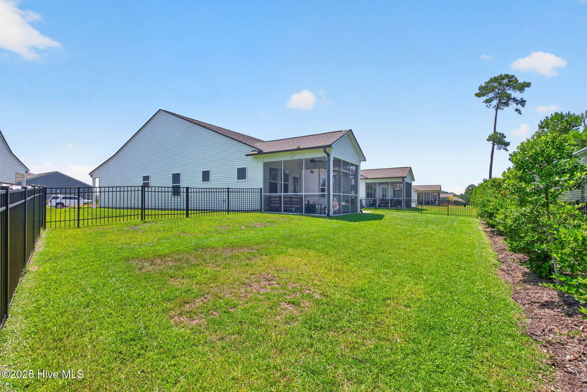 main property photo 49
