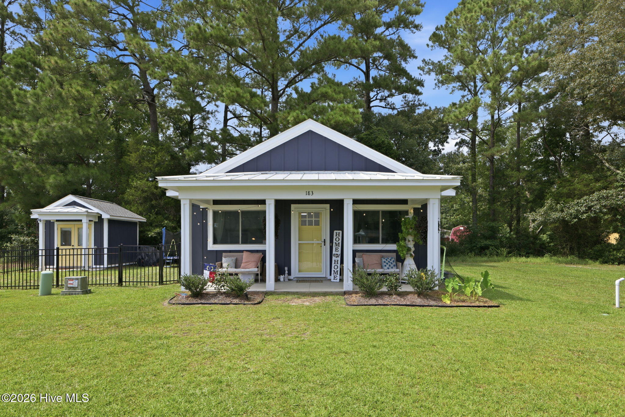 main property photo 22