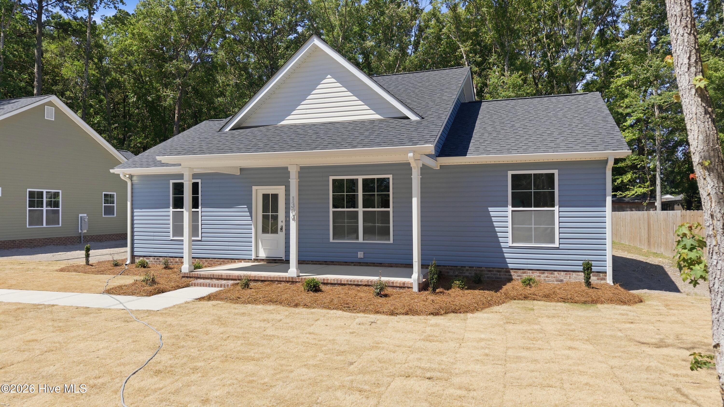 main property photo 1