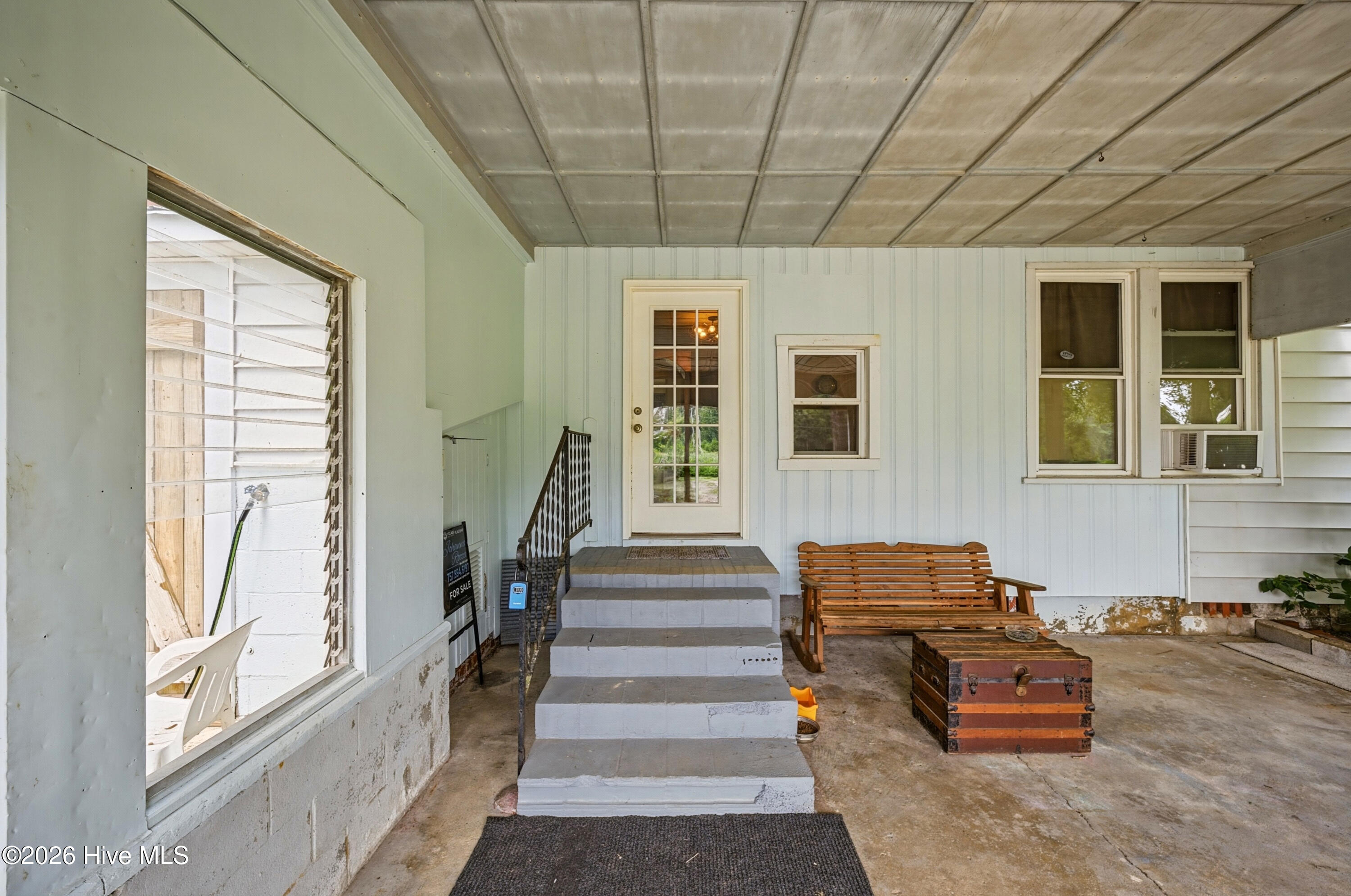 main property photo 21