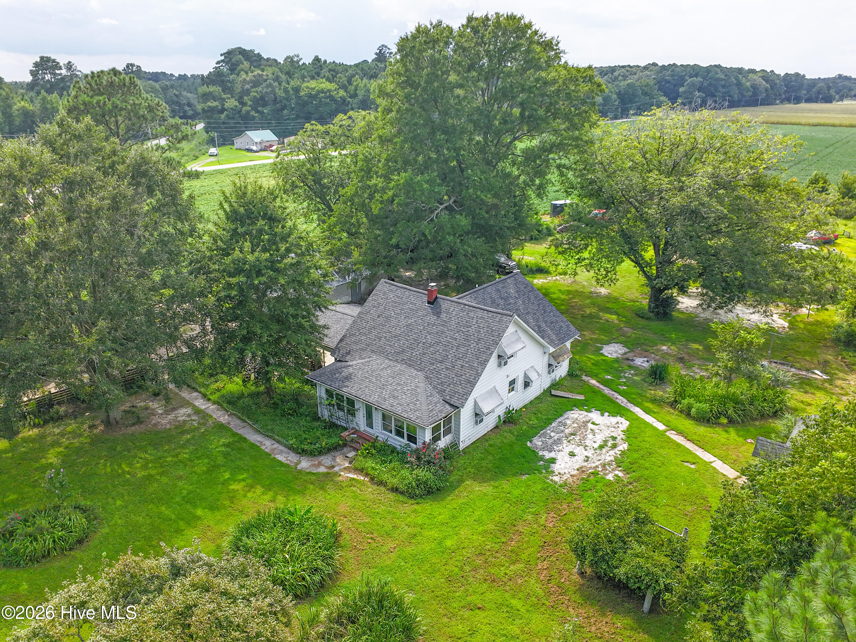main property photo 3