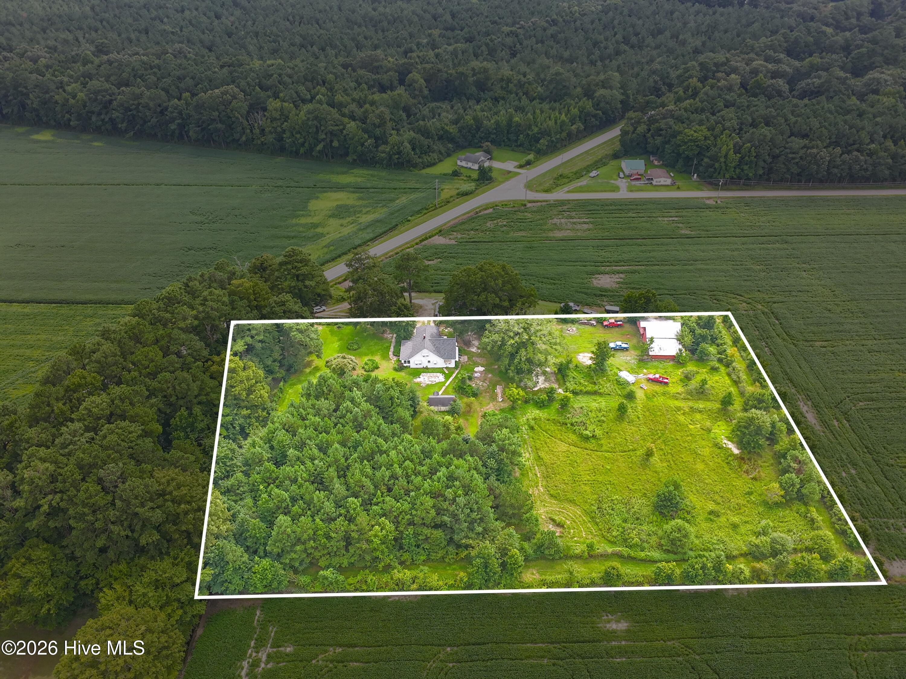 main property photo 33