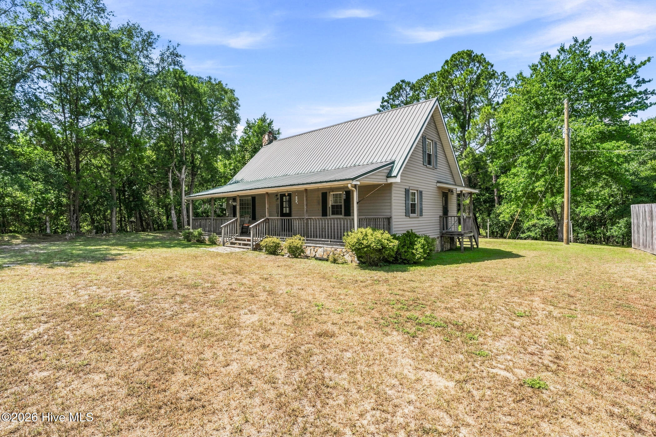 main property photo 5