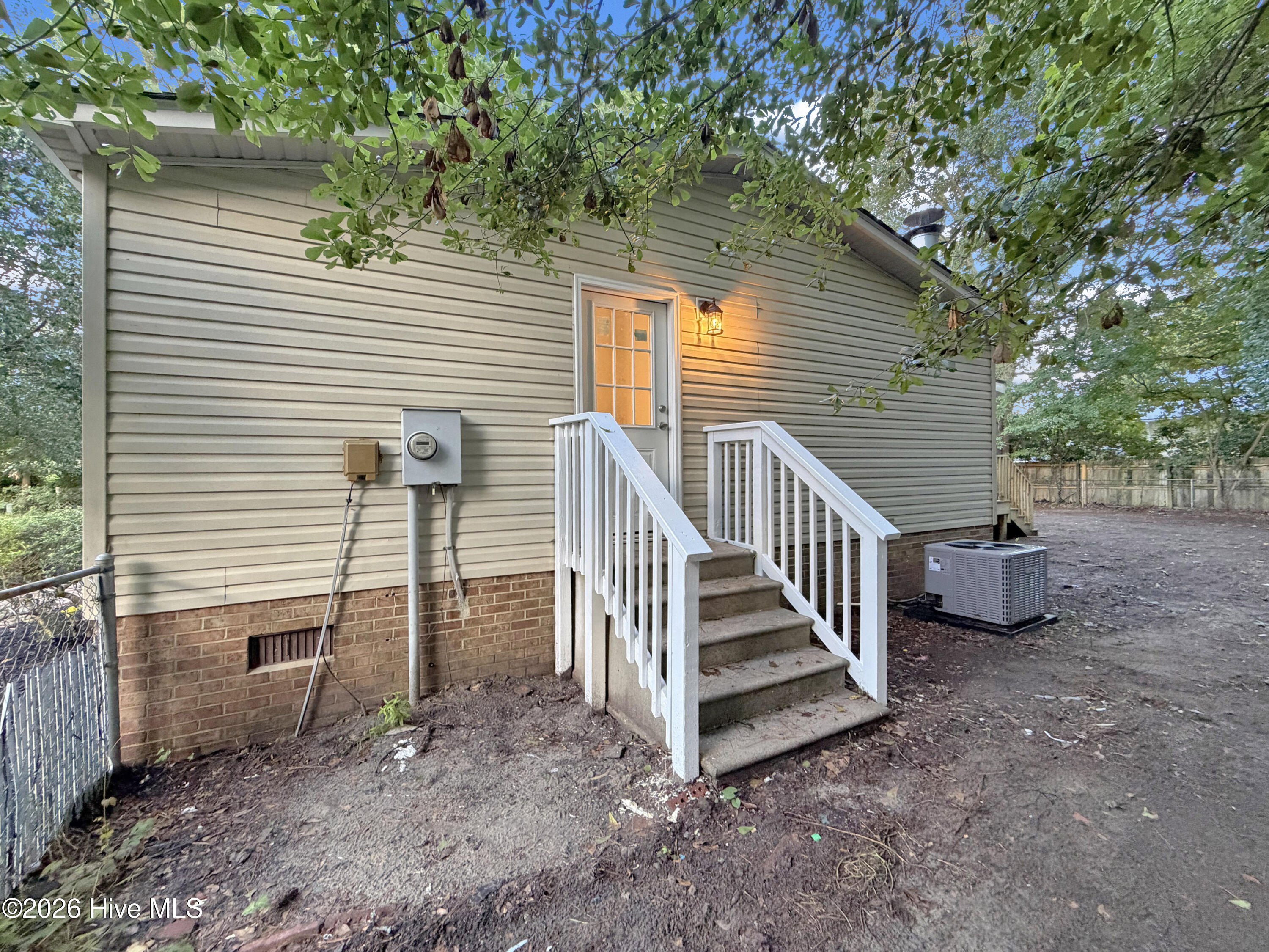 main property photo 58