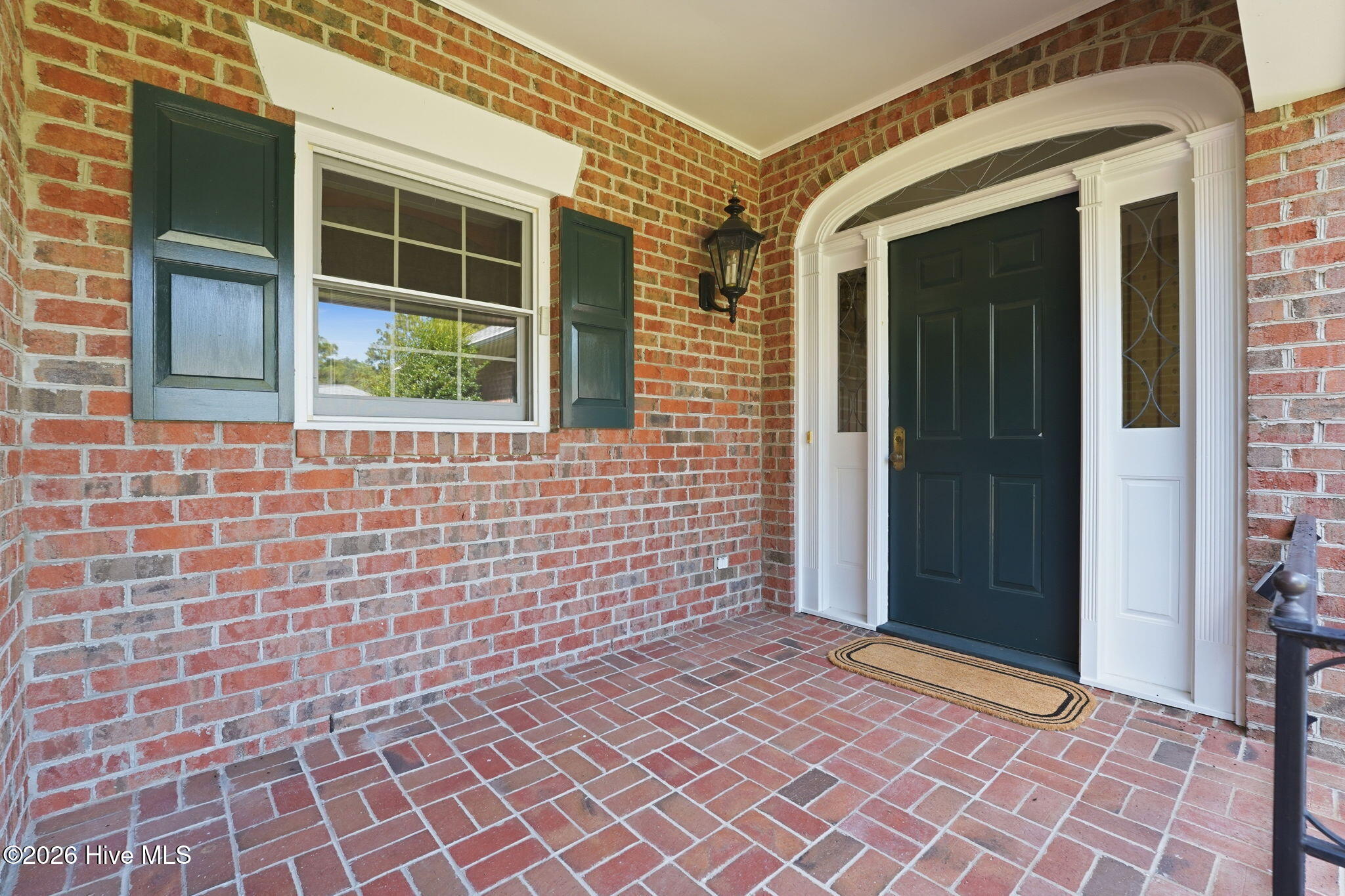 main property photo 37