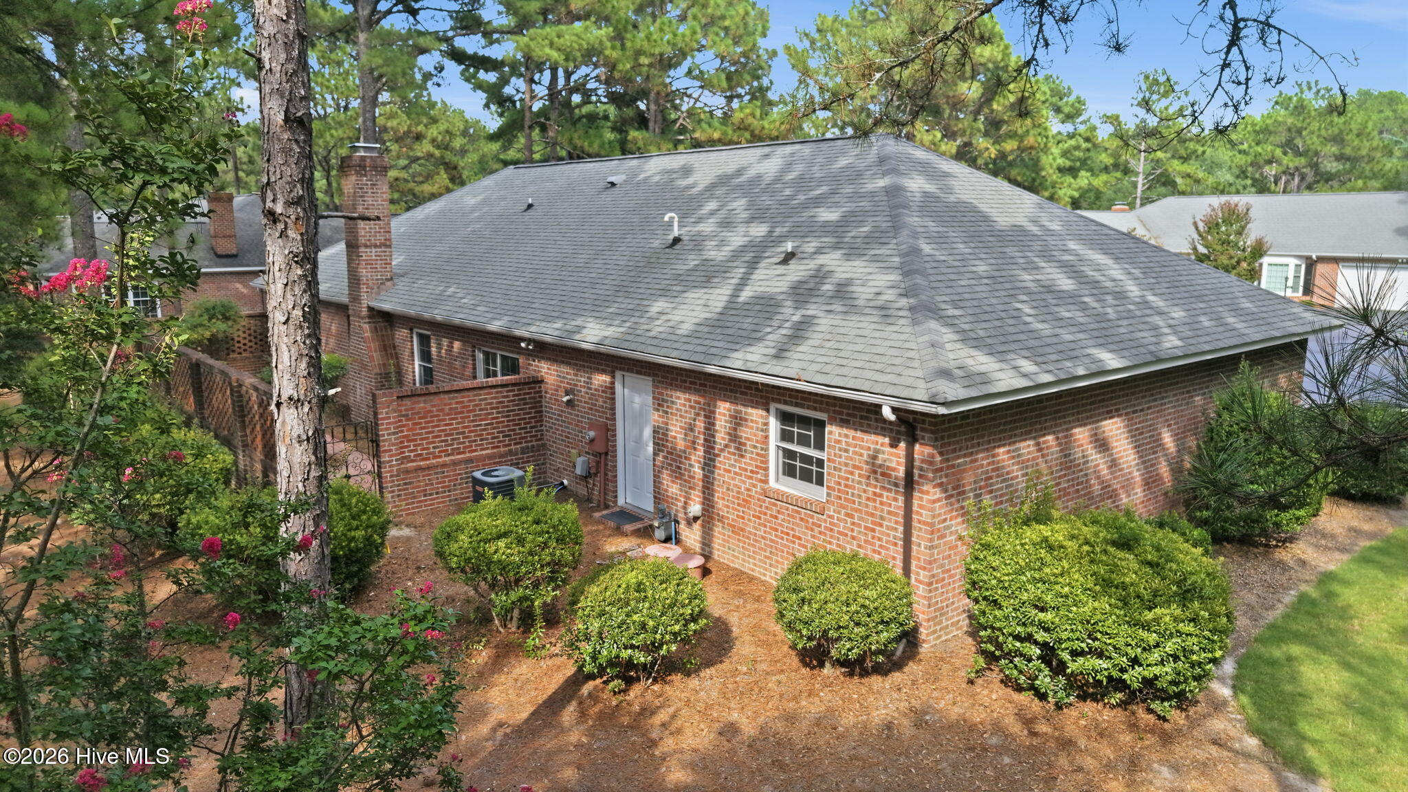 main property photo 47