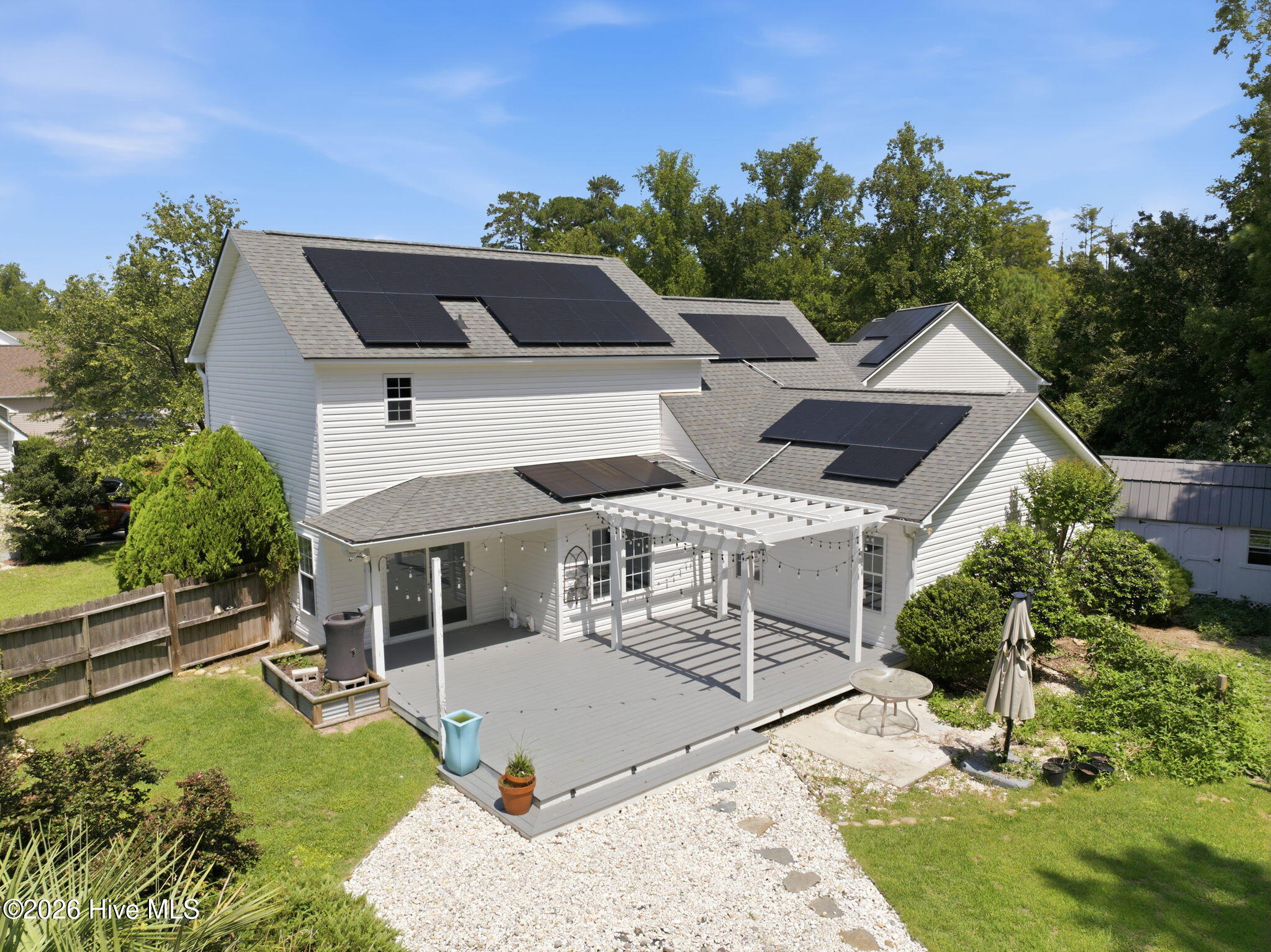 main property photo 32