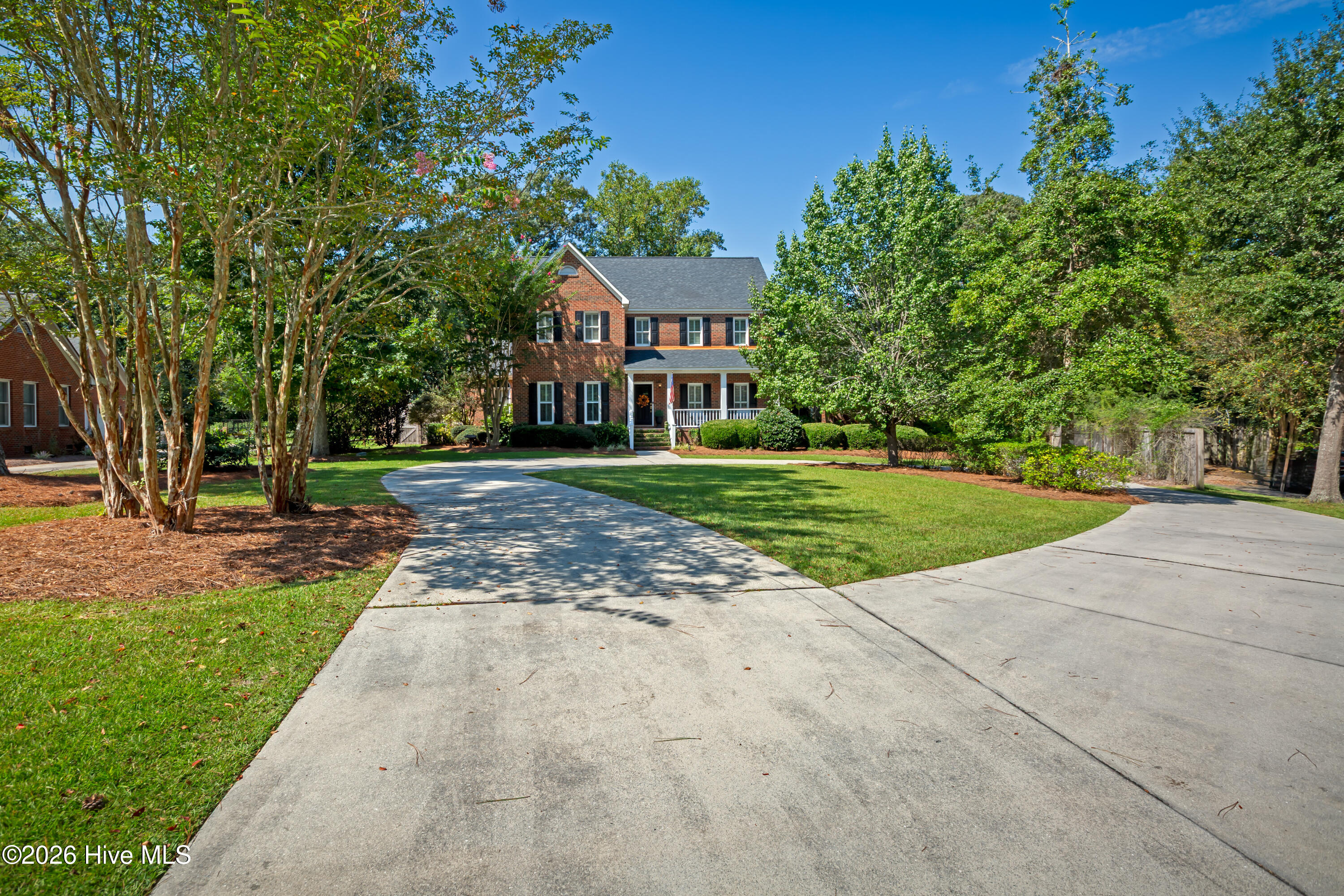 main property photo 5