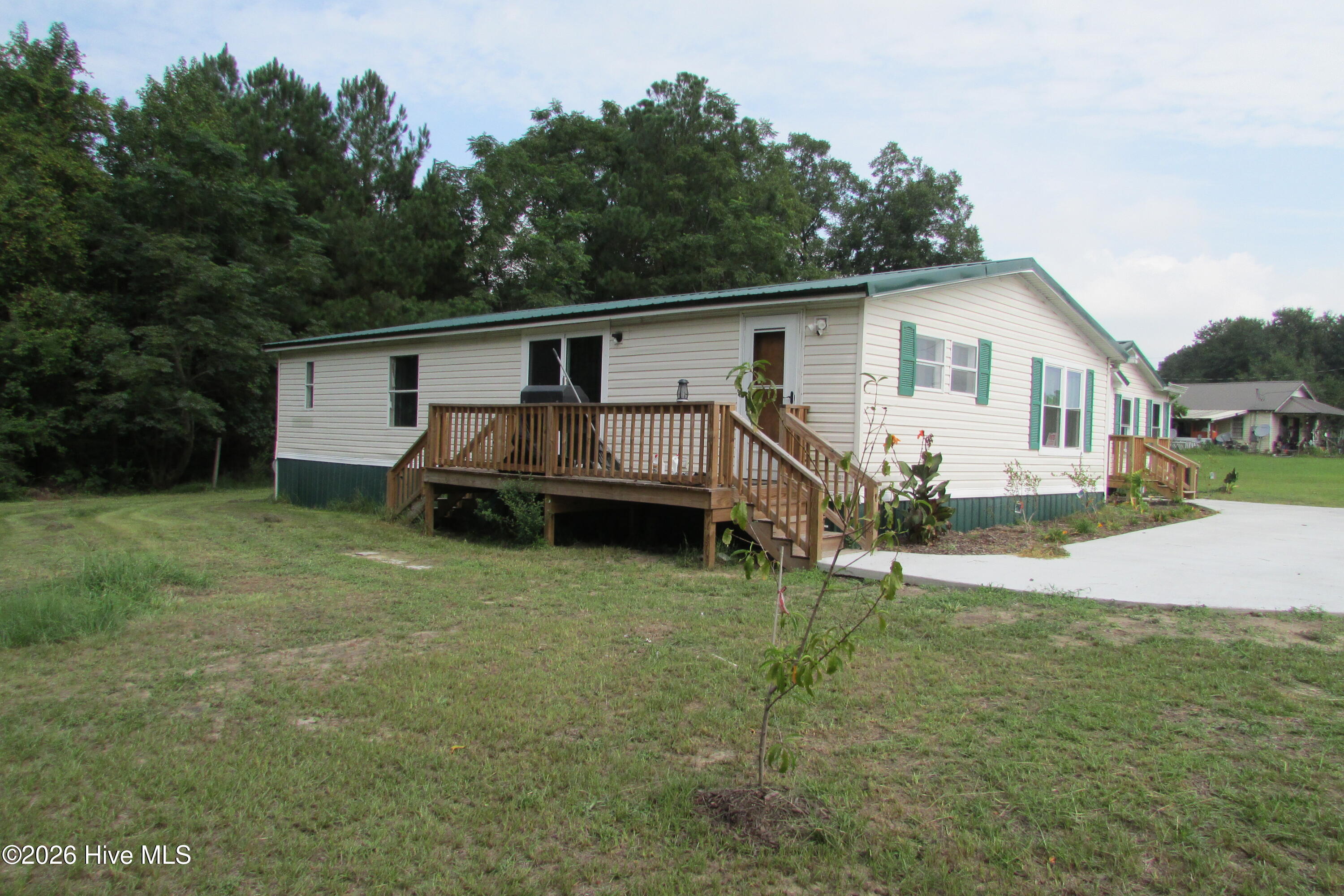 main property photo 2