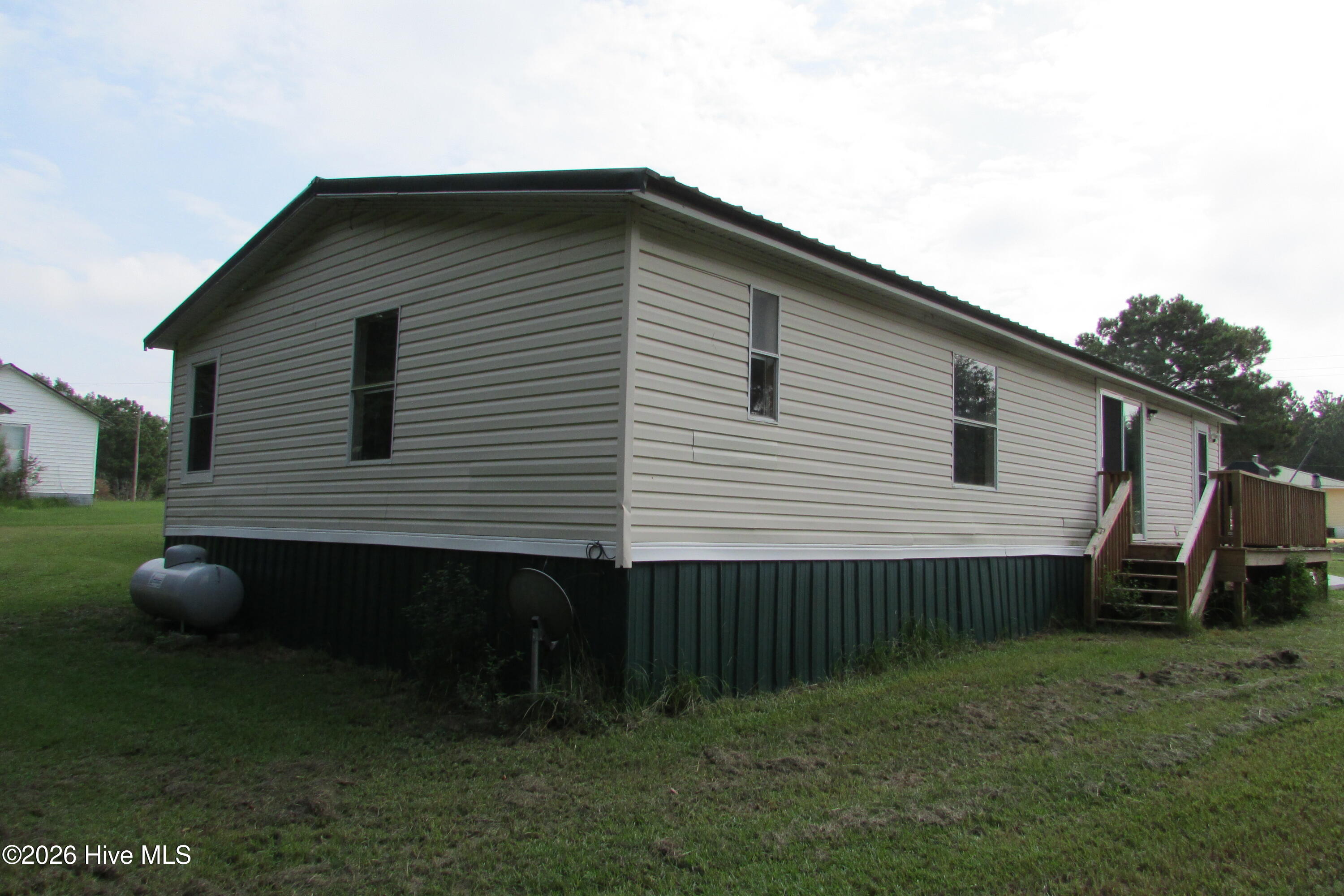 main property photo 5