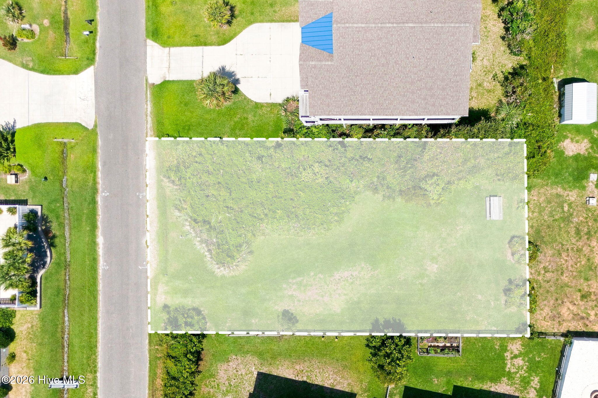 main property photo 12