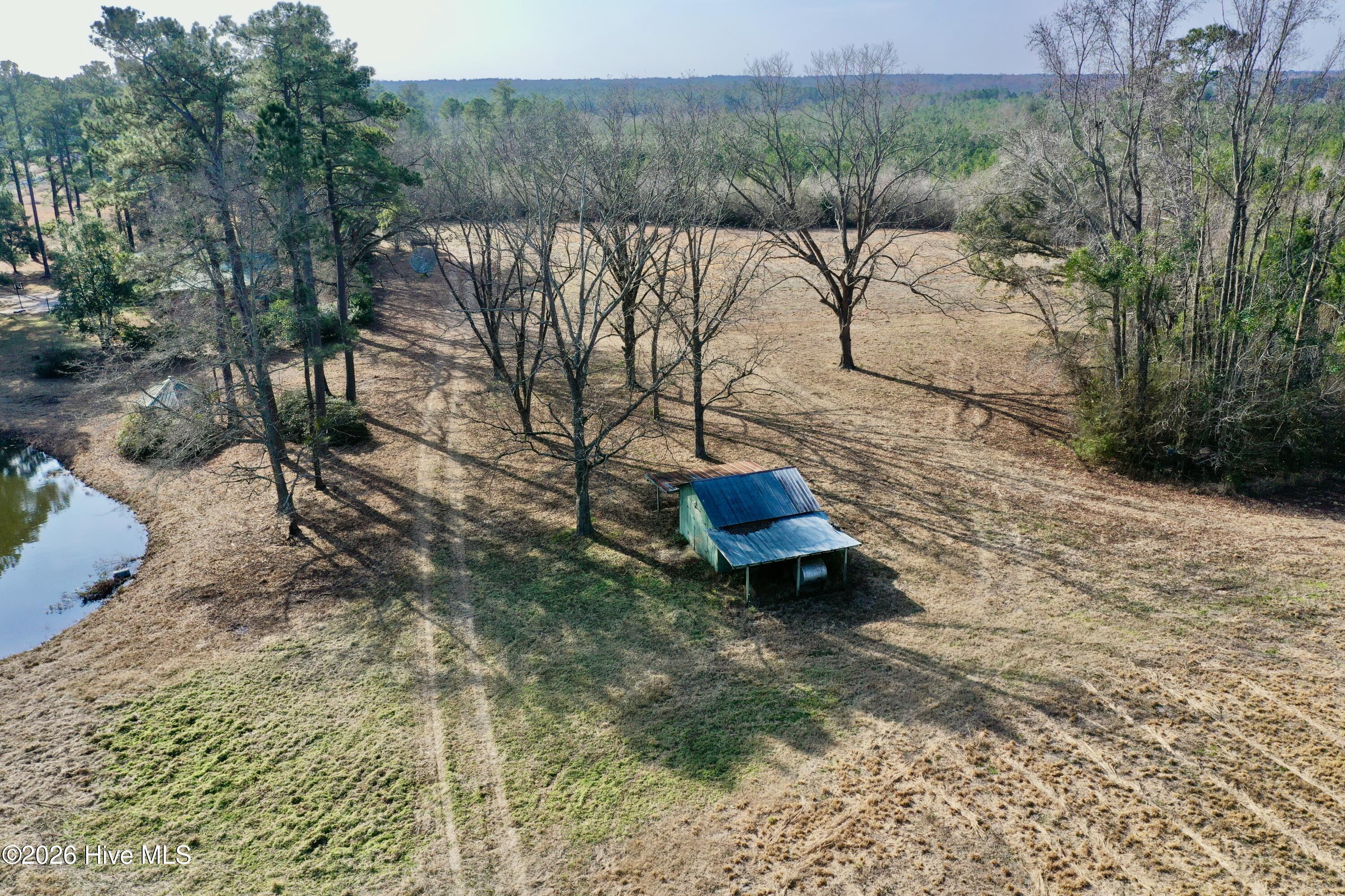main property photo 9