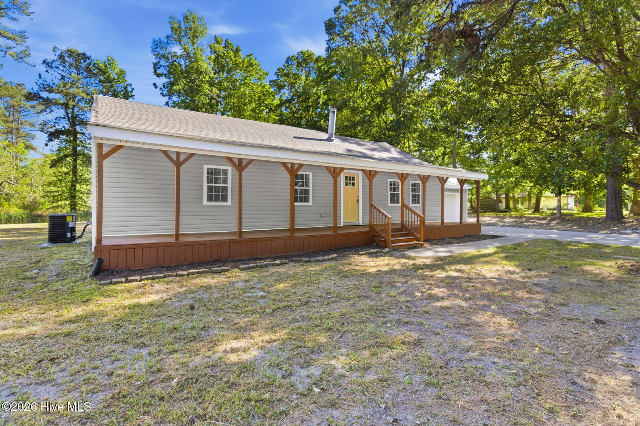 main property photo 3