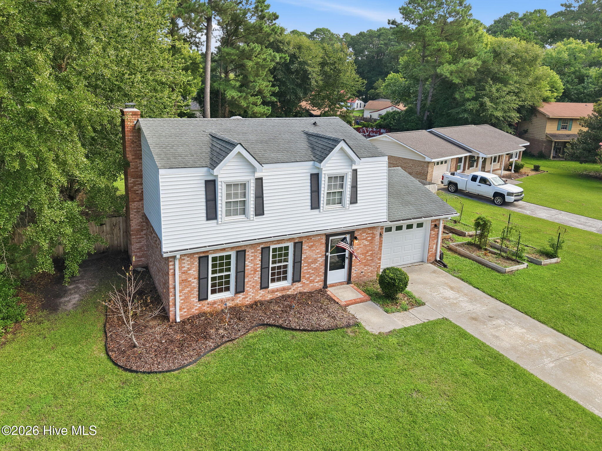main property photo 2