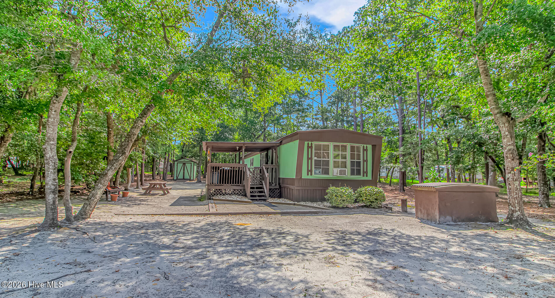 main property photo 6
