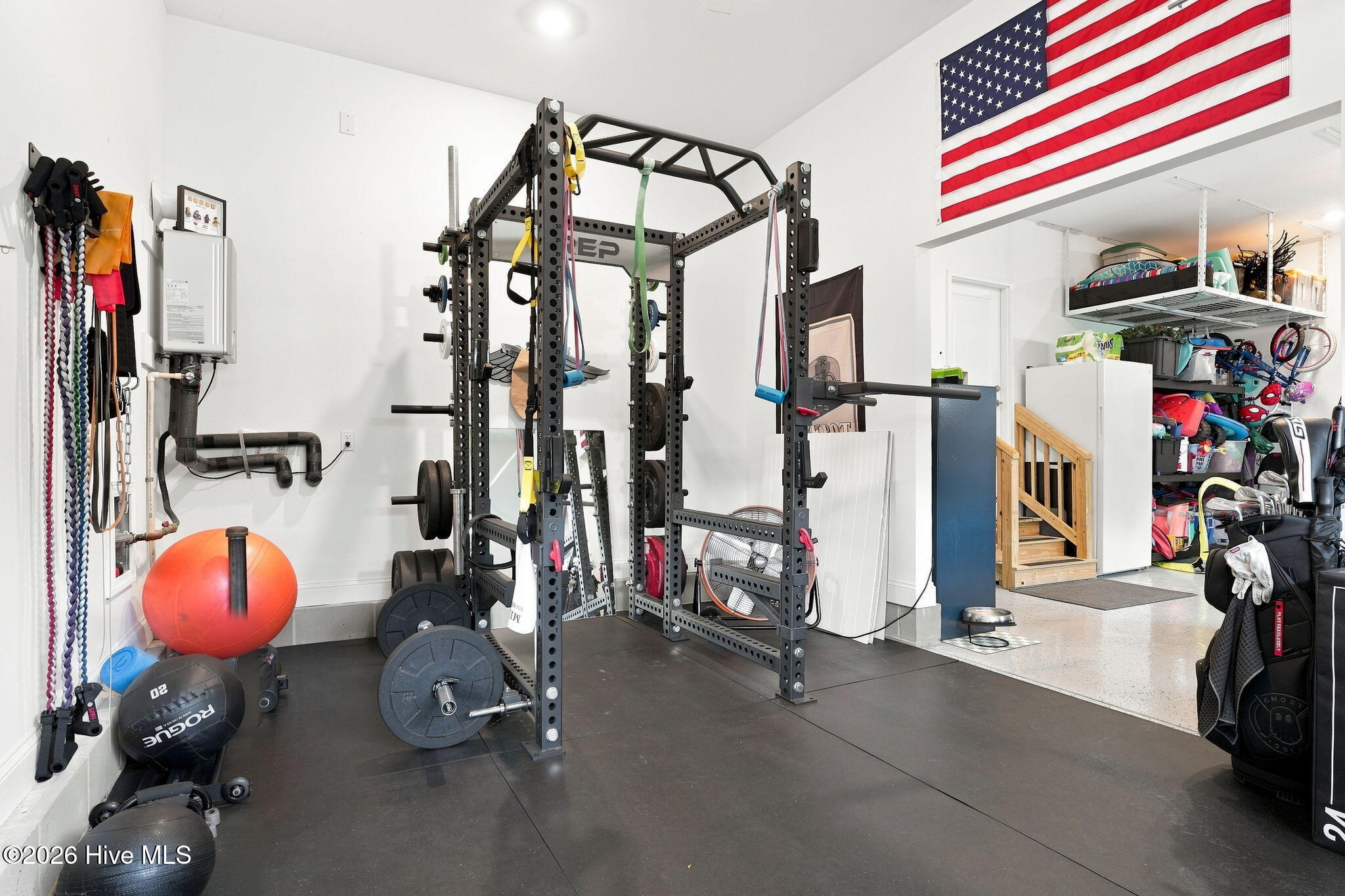 main property photo 46