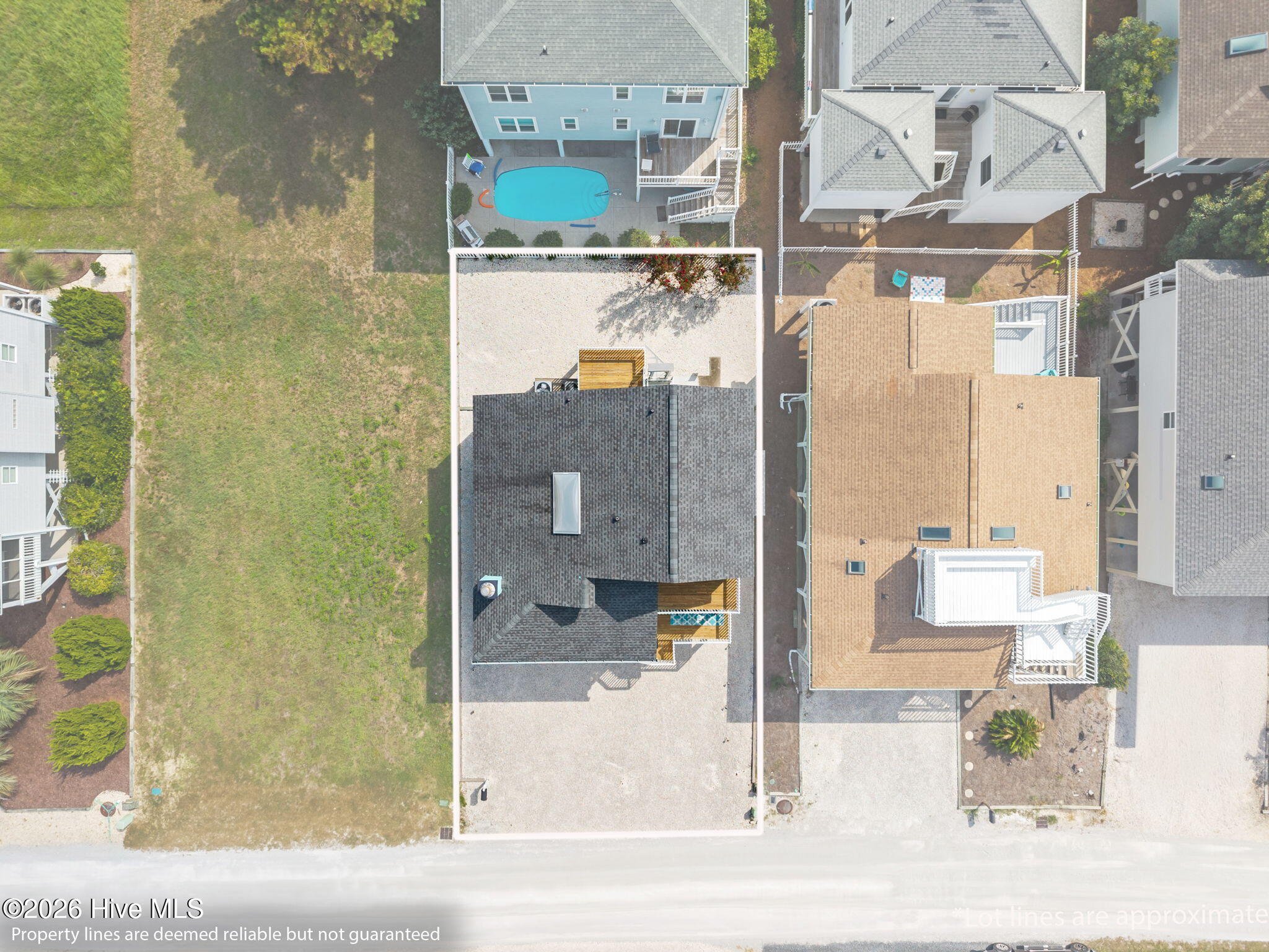main property photo 42