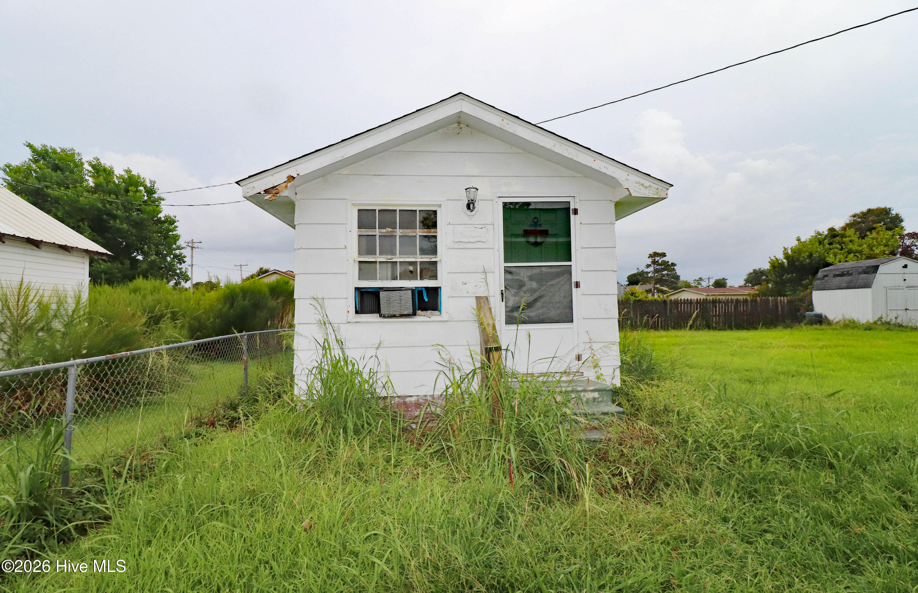 main property photo 4