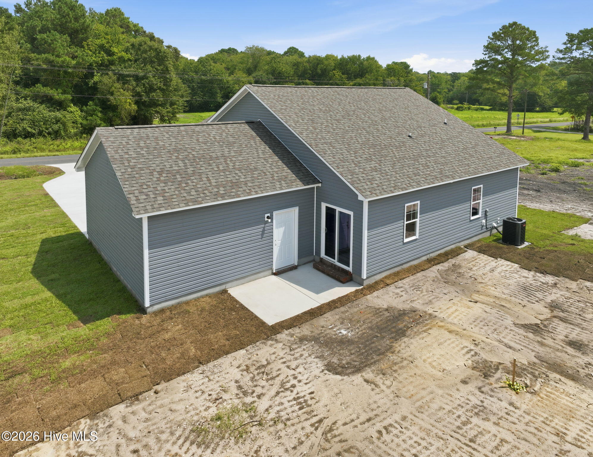 main property photo 47
