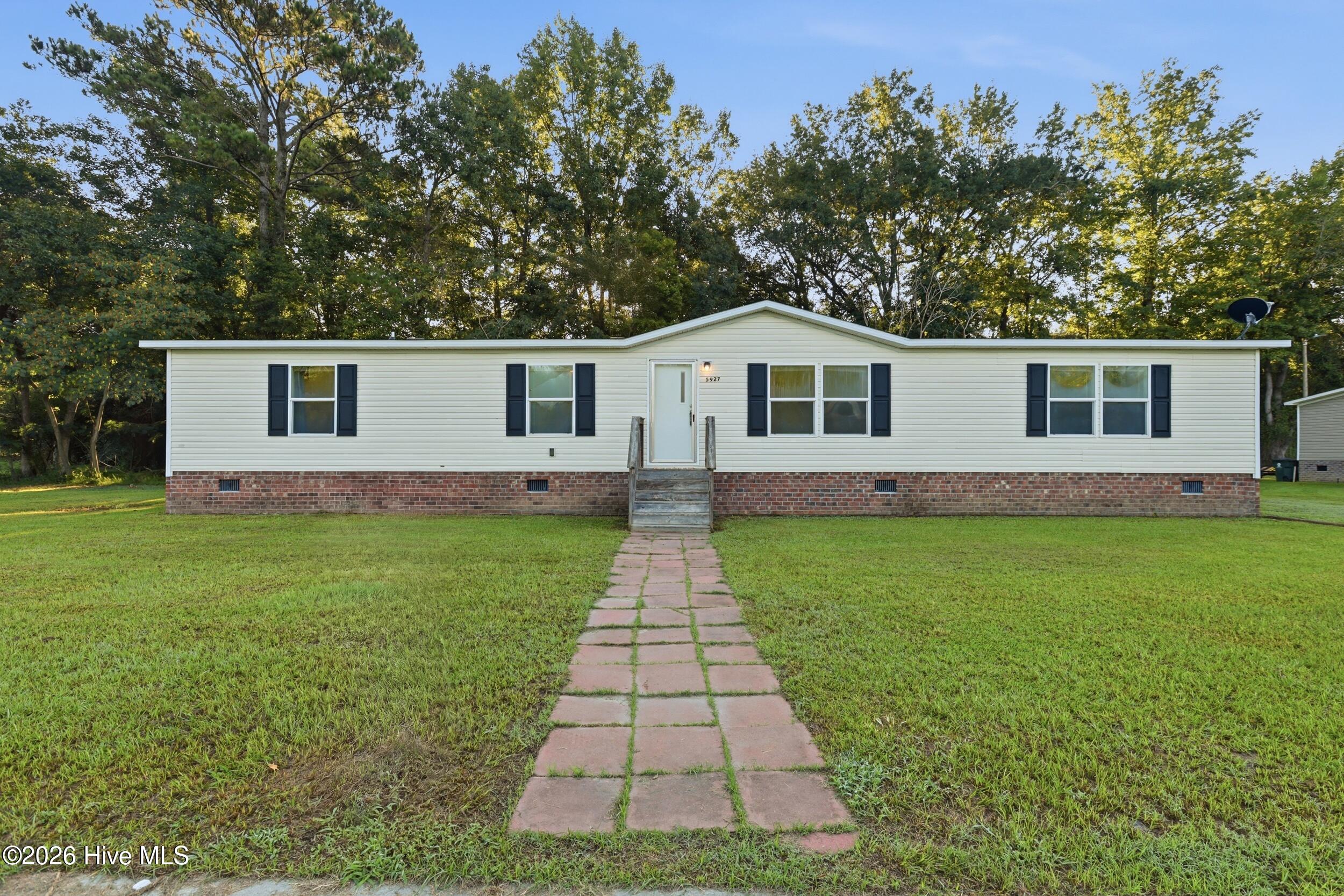 main property photo 2