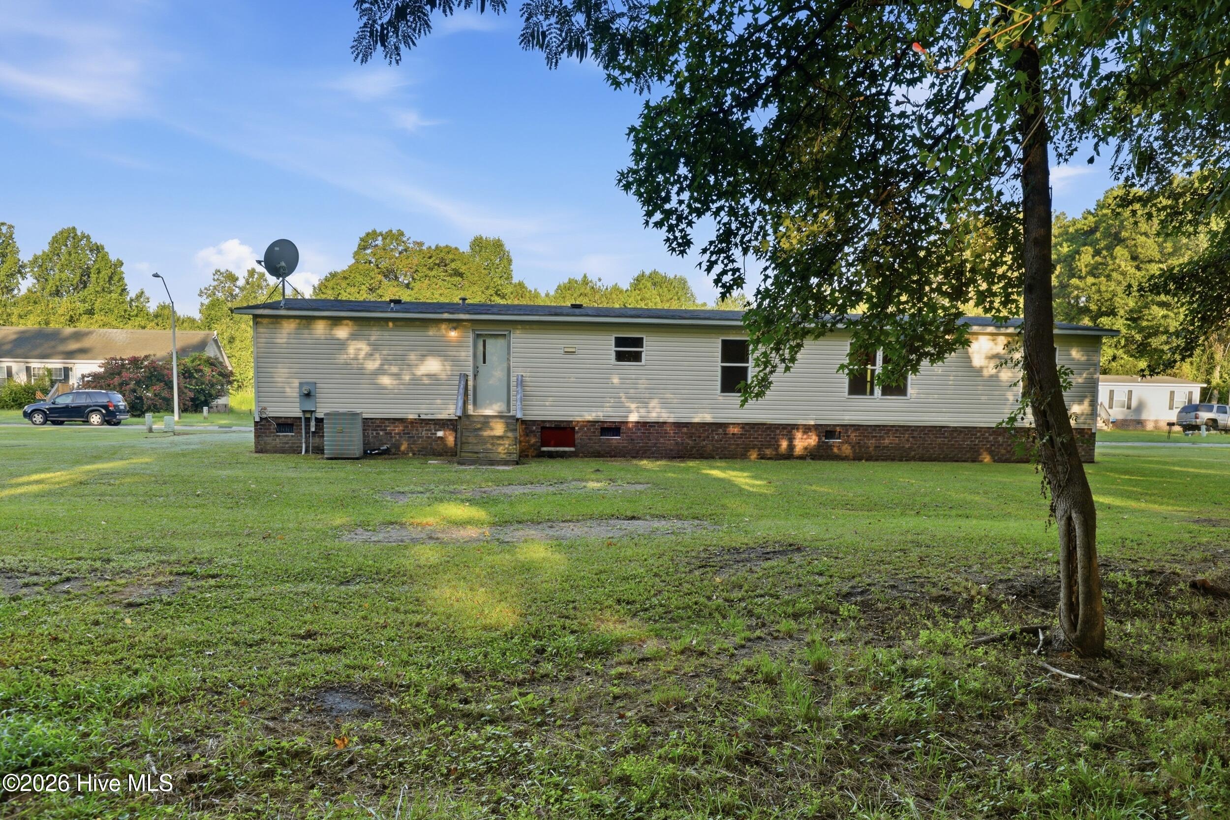 main property photo 26