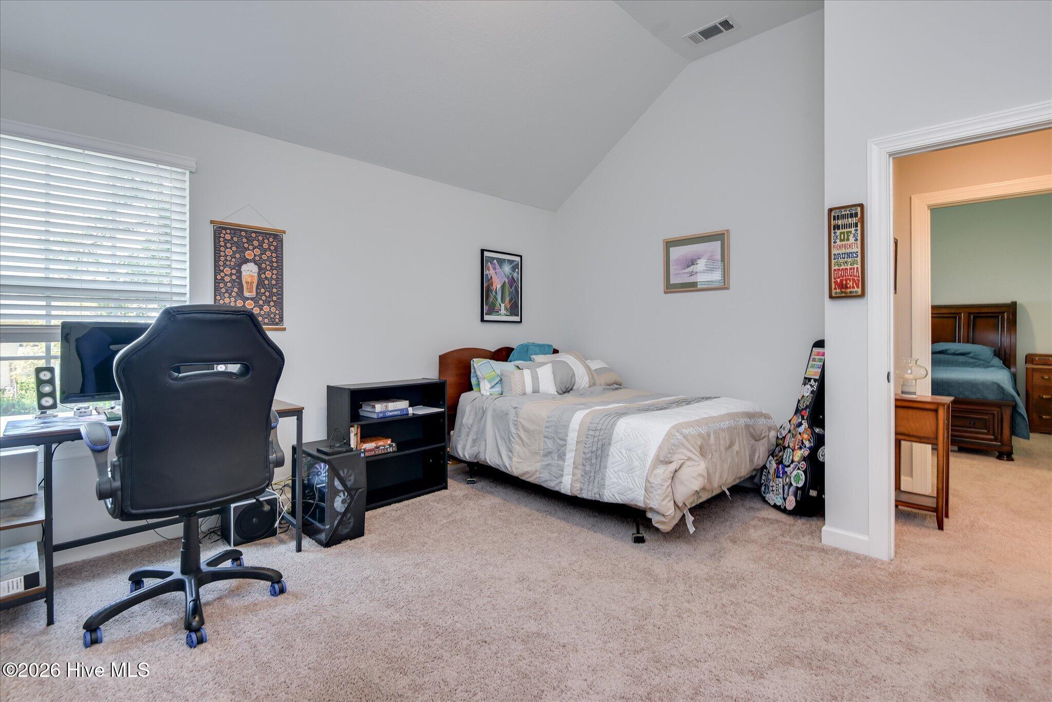 main property photo 37