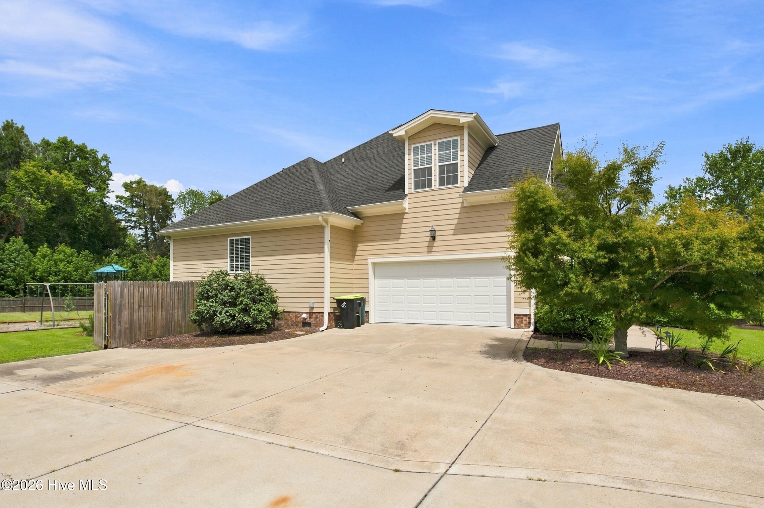 main property photo 58
