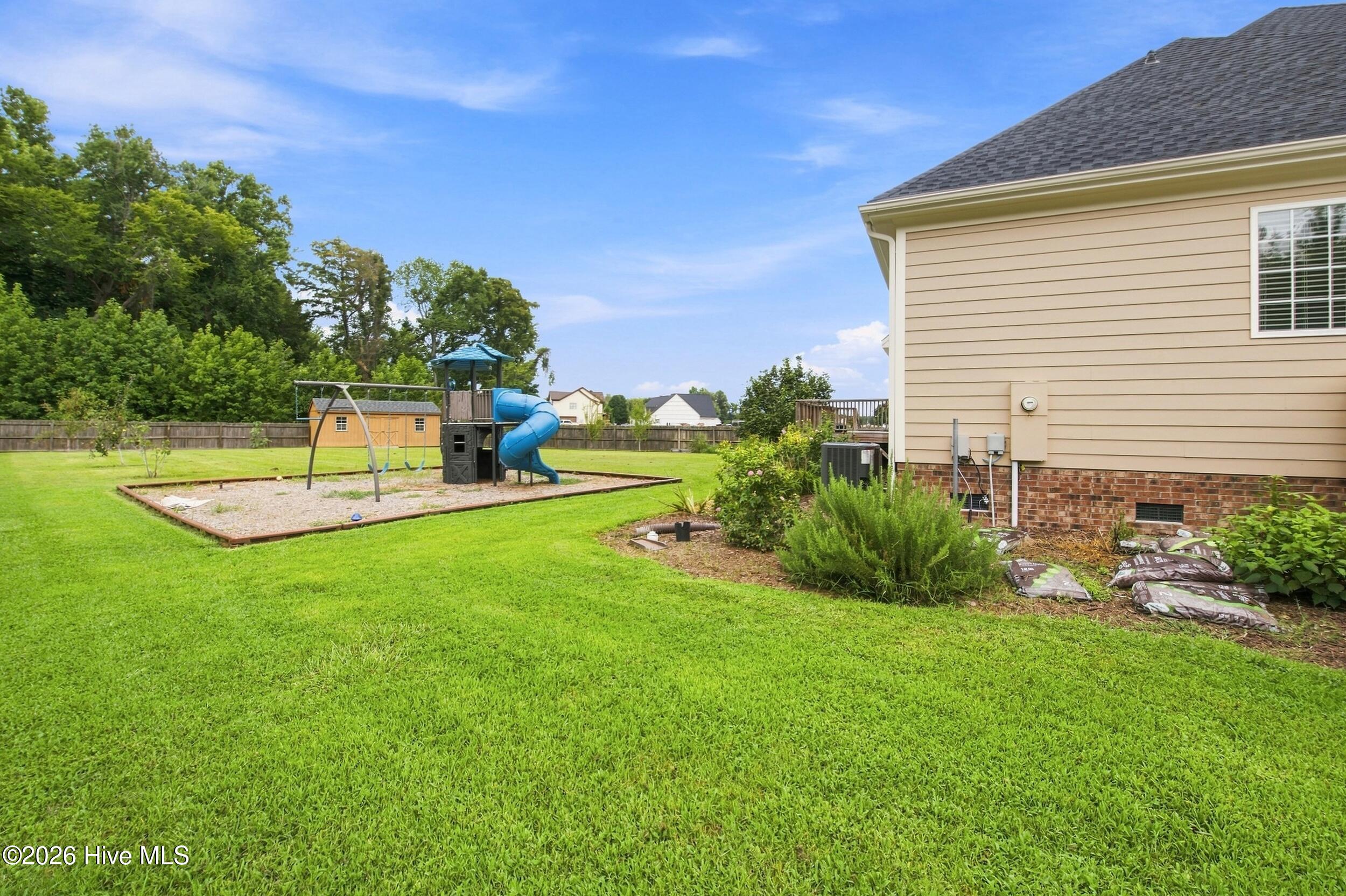 main property photo 66