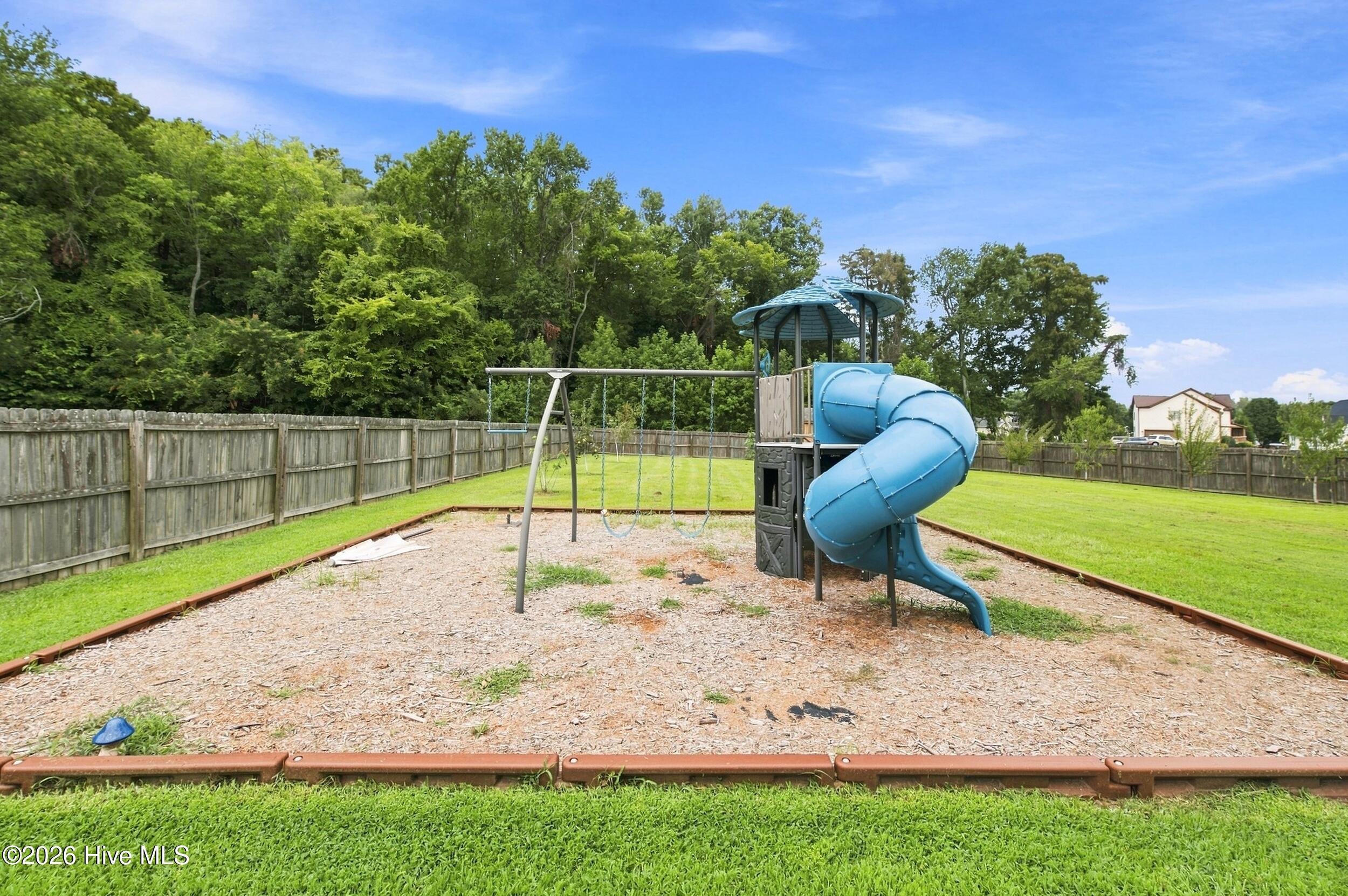 main property photo 73