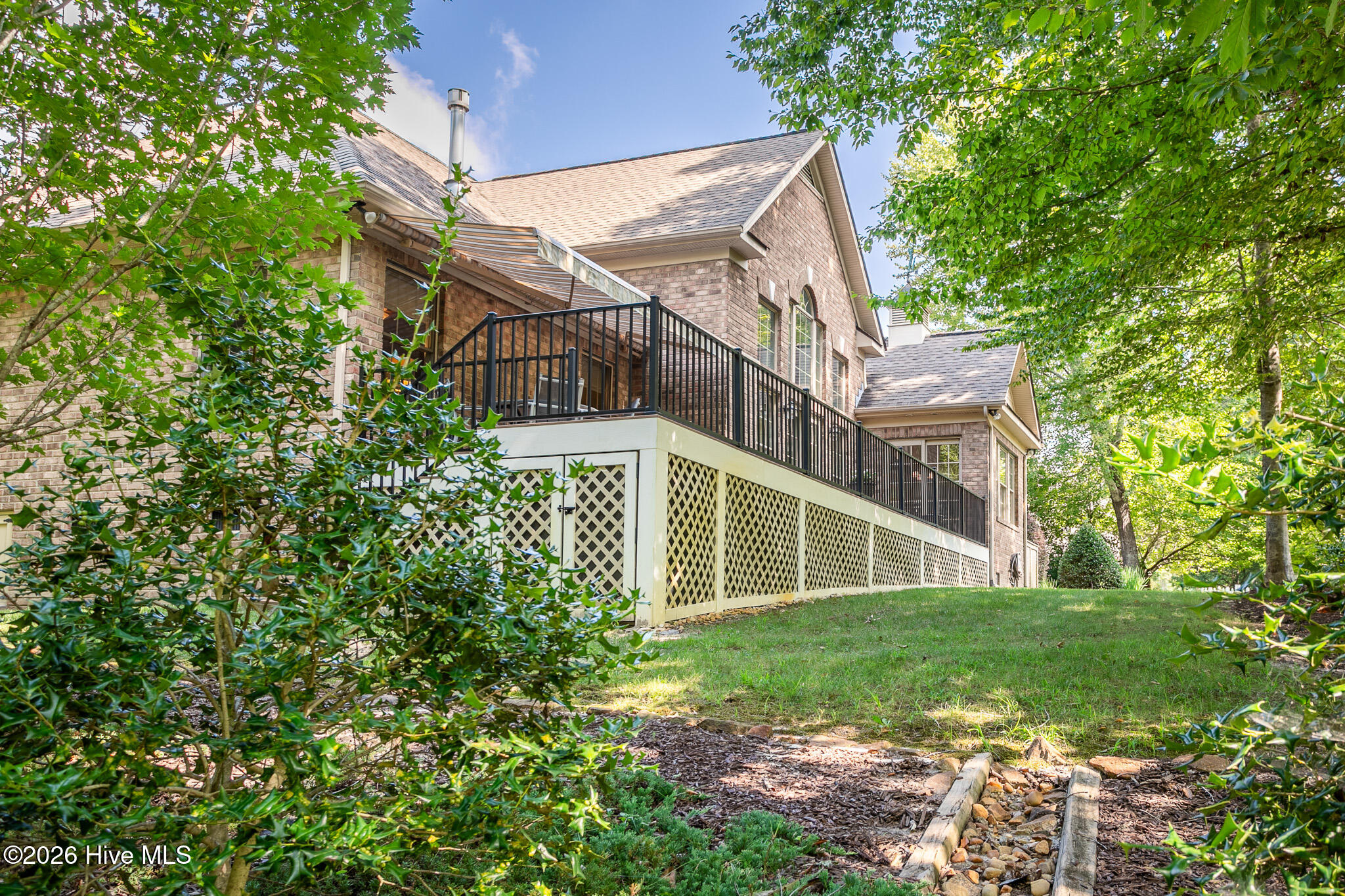 main property photo 54
