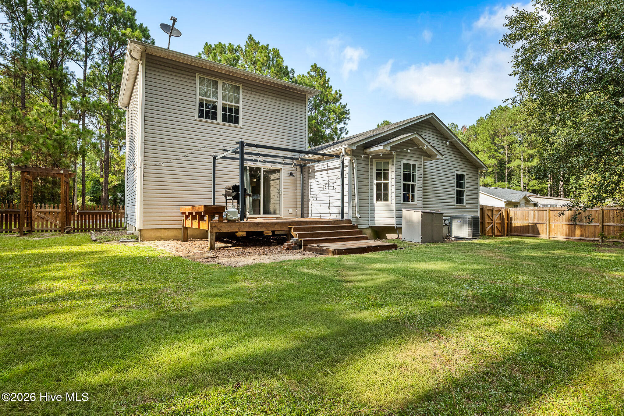 main property photo 21