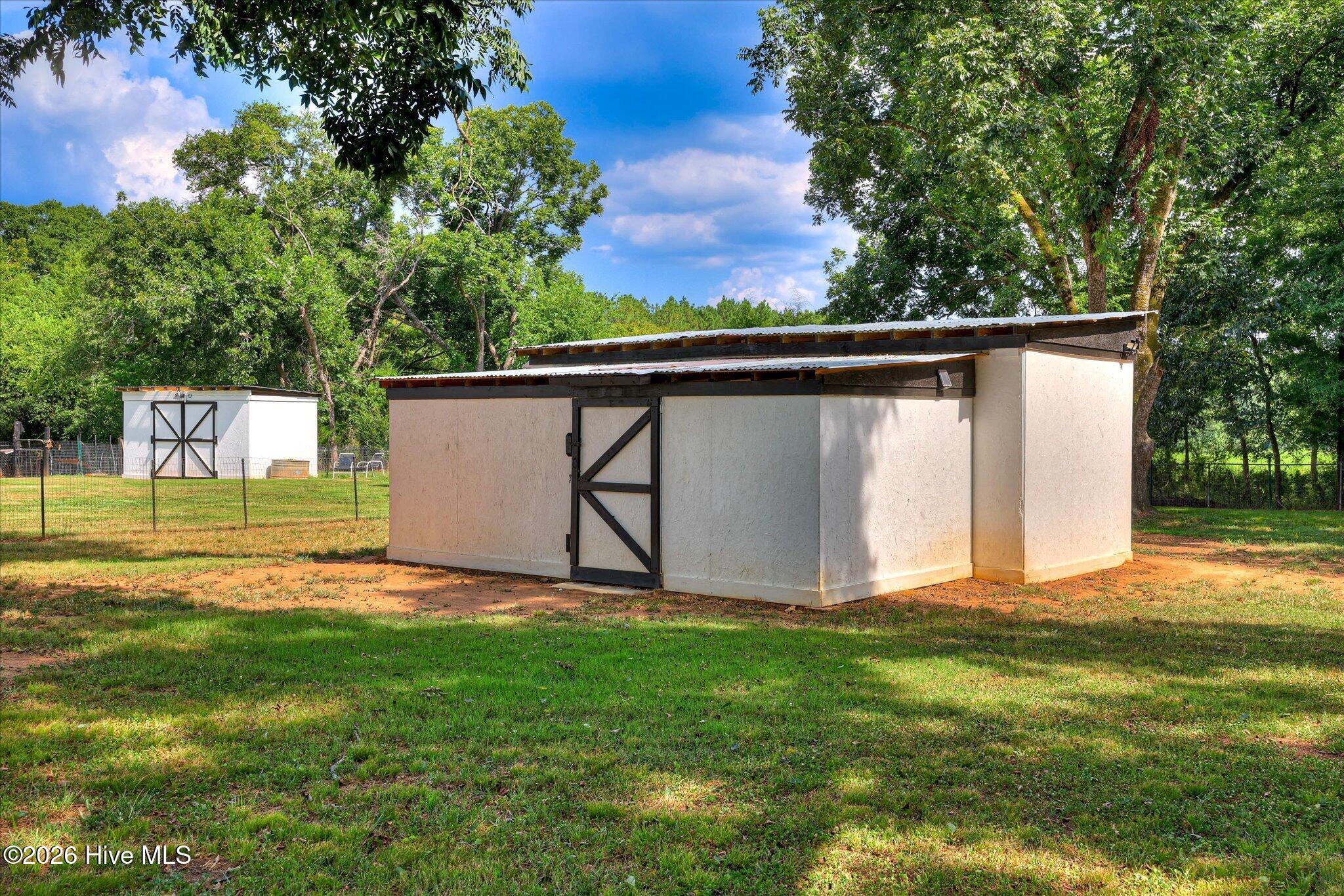main property photo 59
