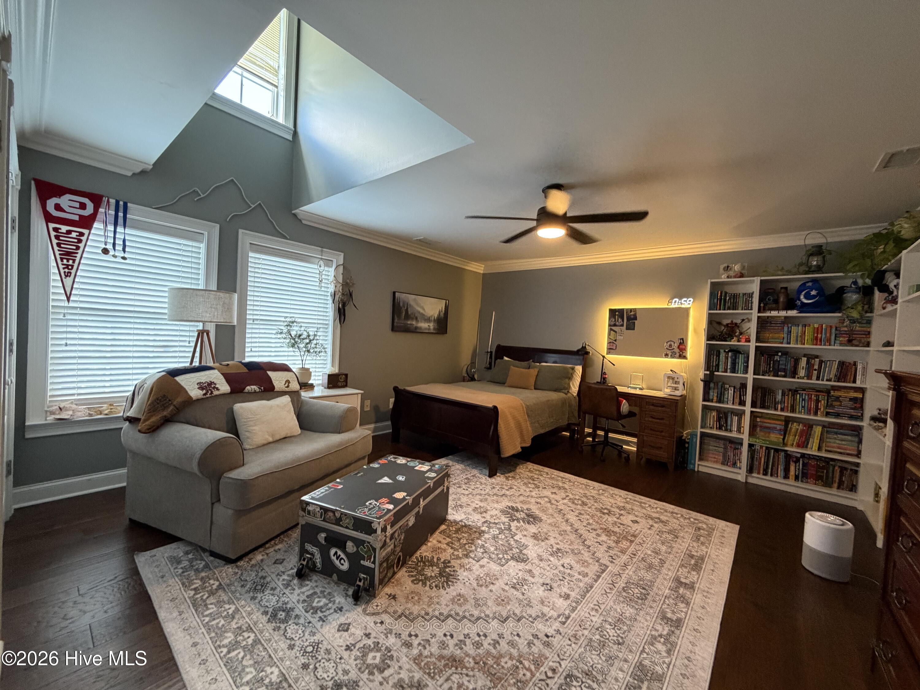 main property photo 39