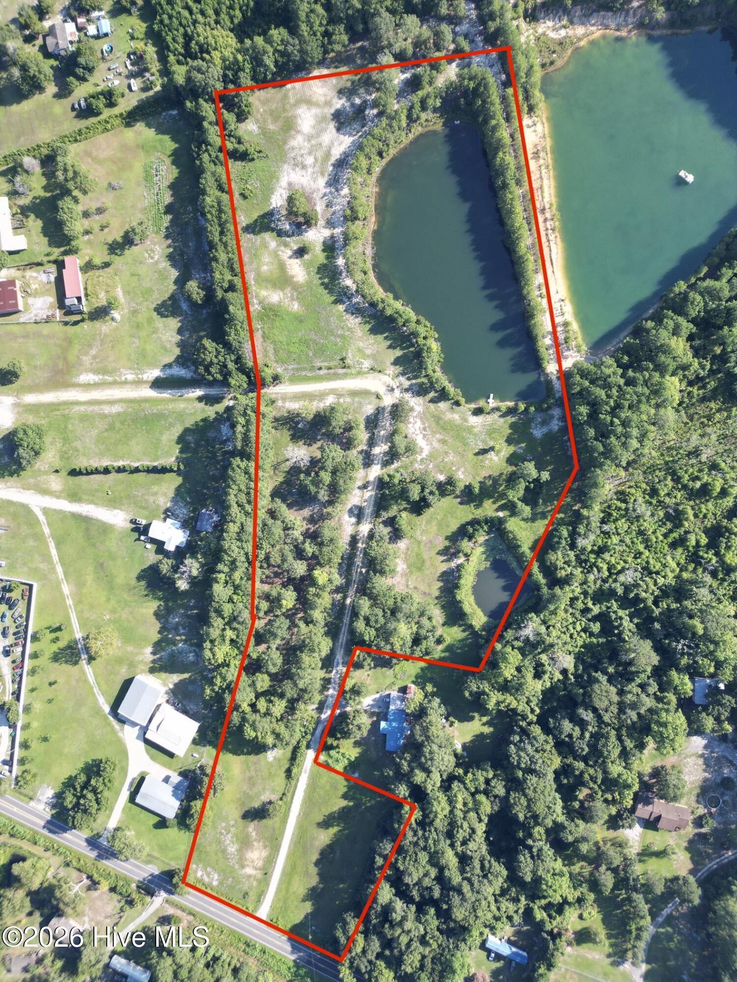main property photo 6