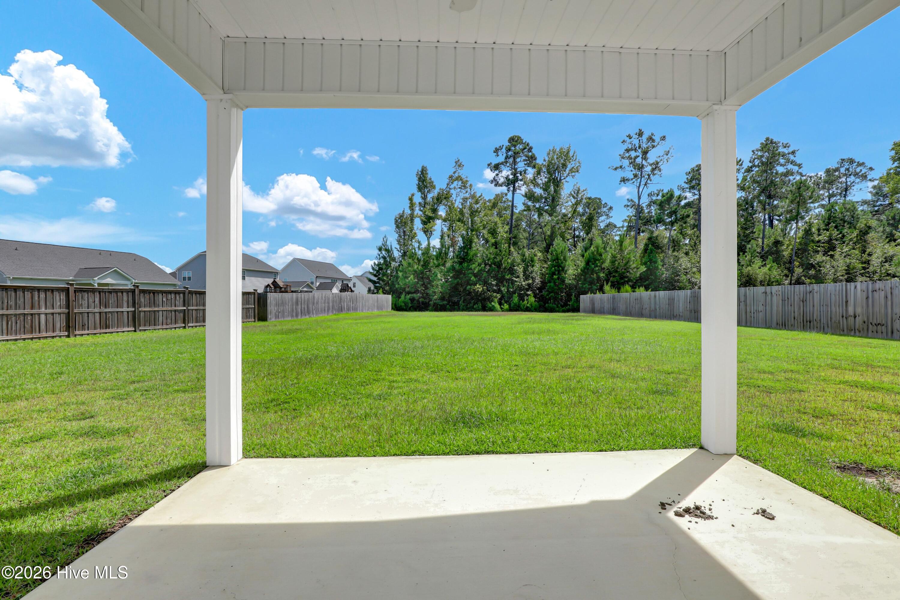 main property photo 23