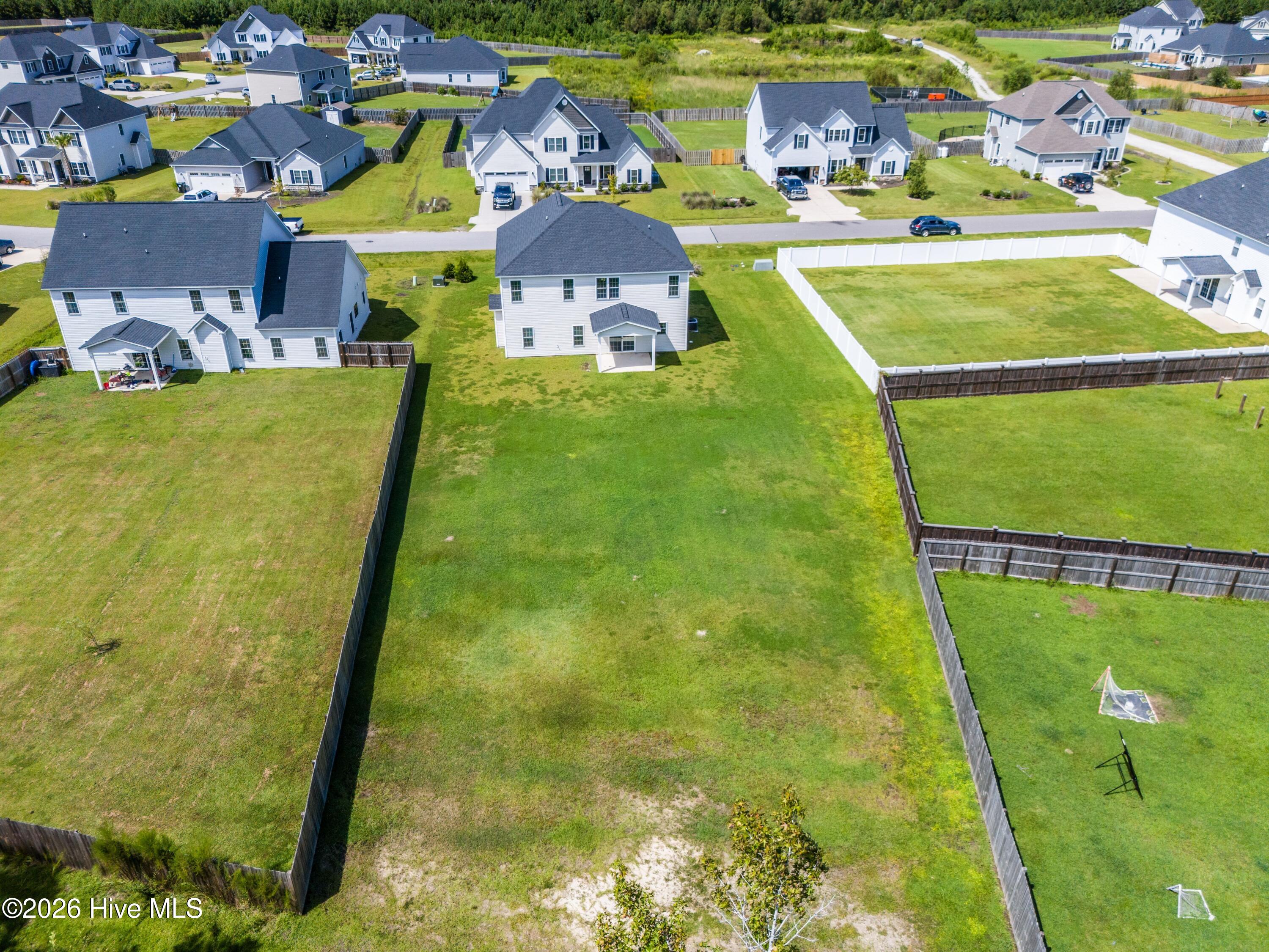main property photo 29