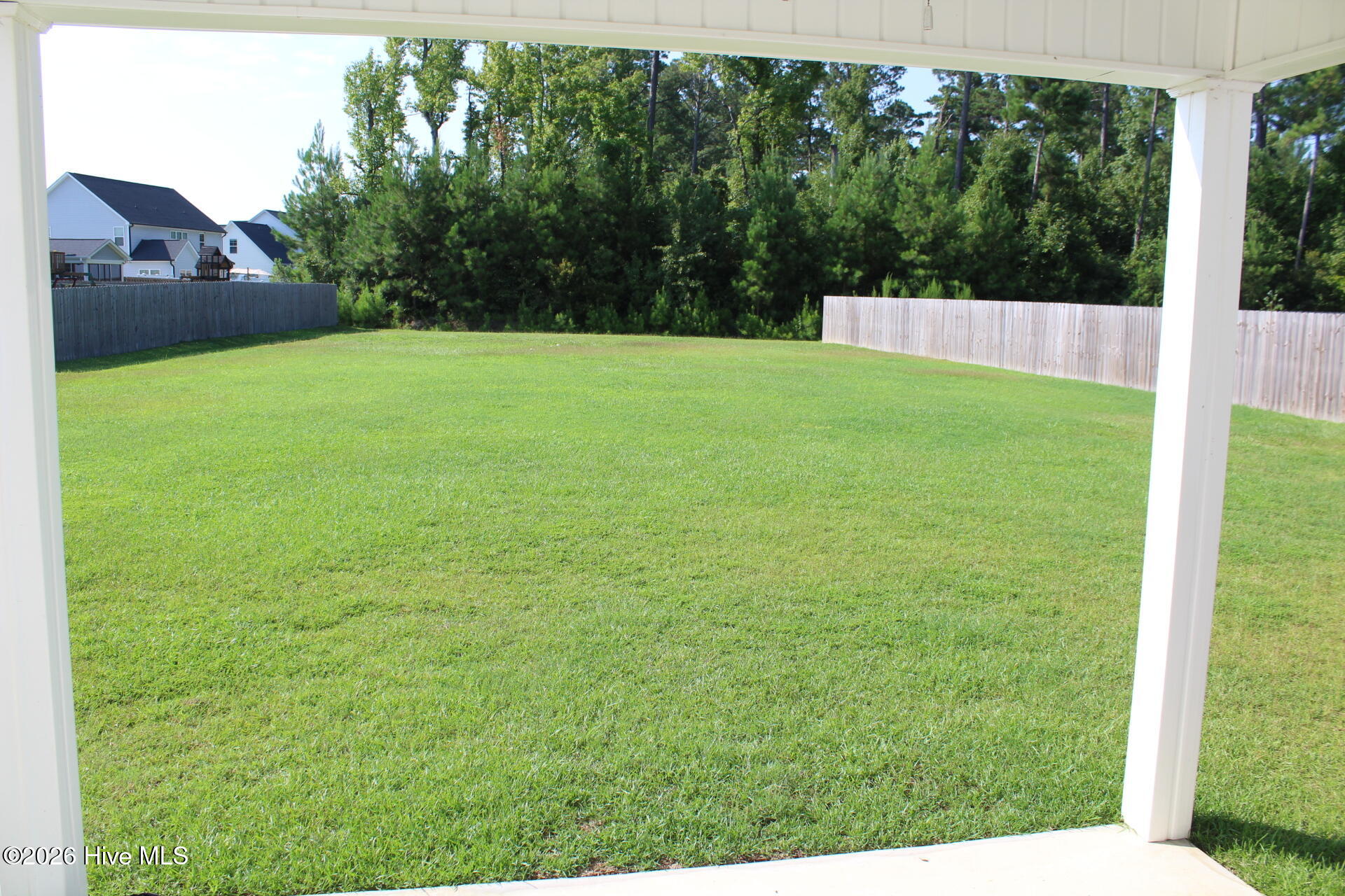 main property photo 5