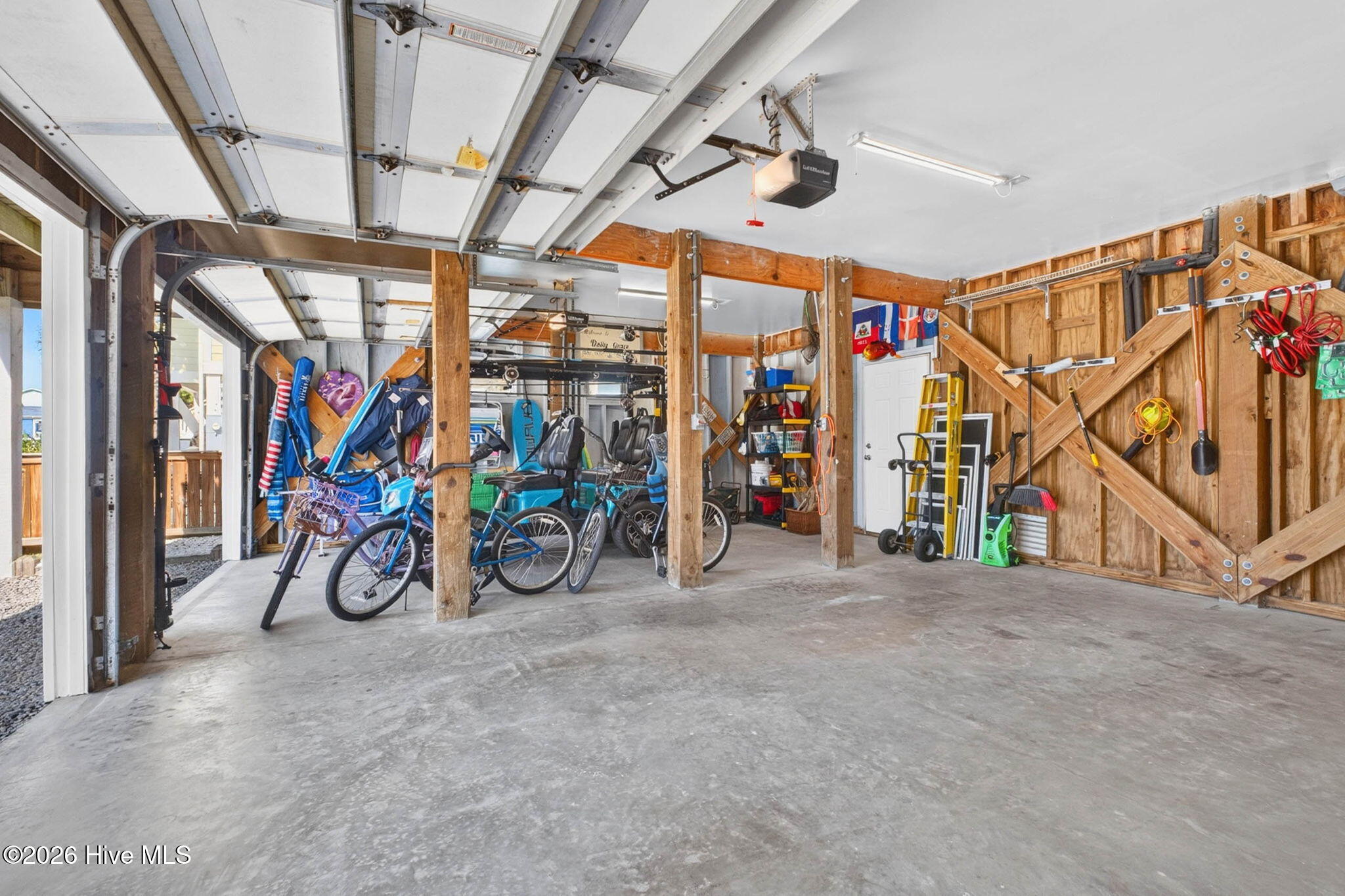 main property photo 64