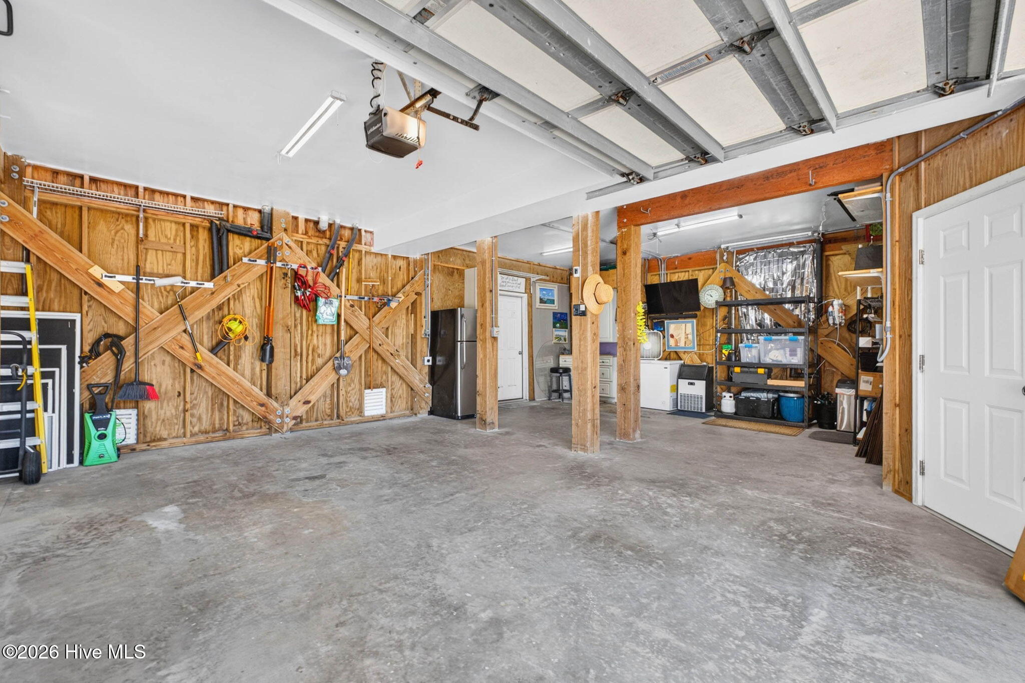 main property photo 65