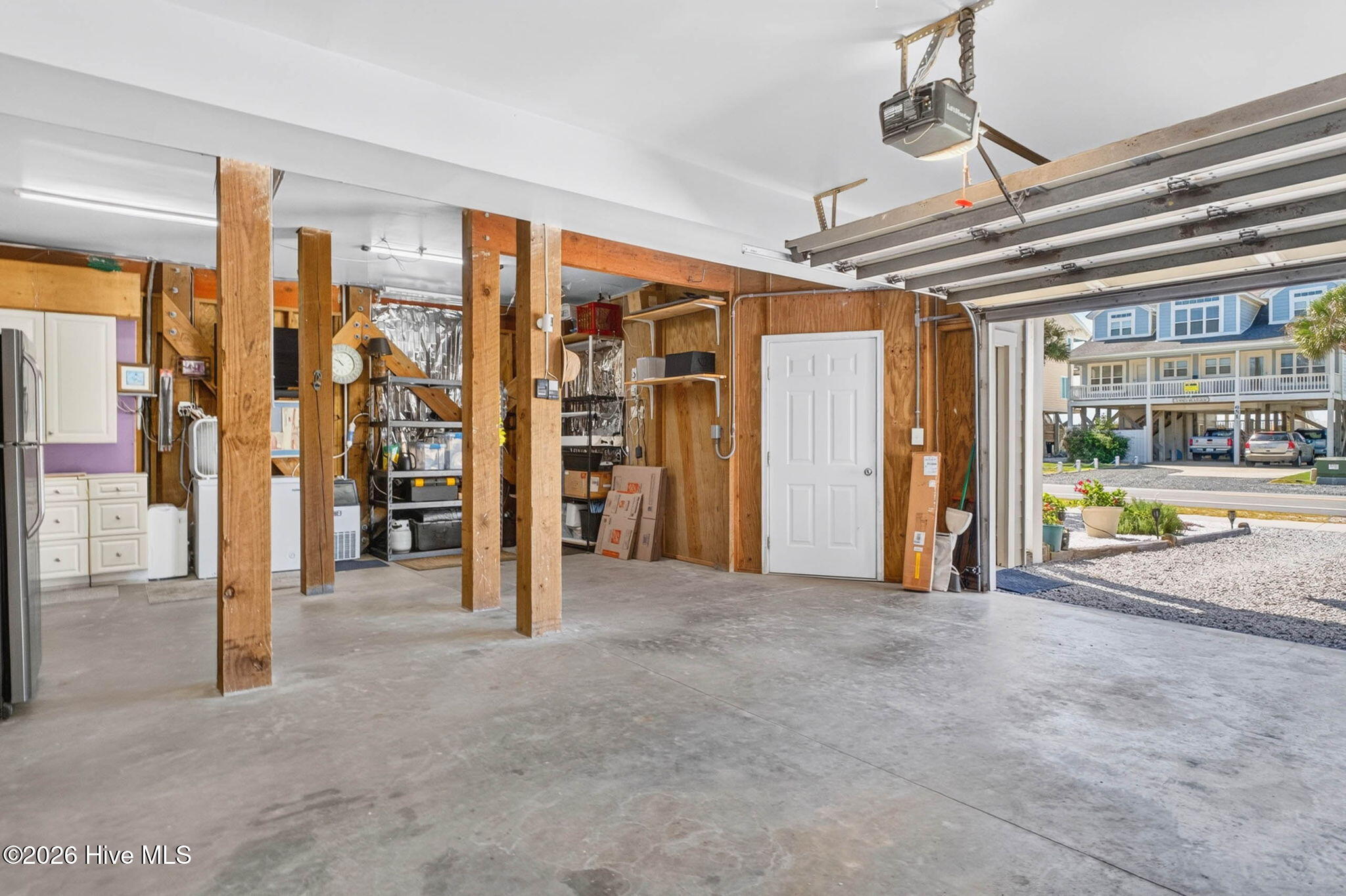 main property photo 68